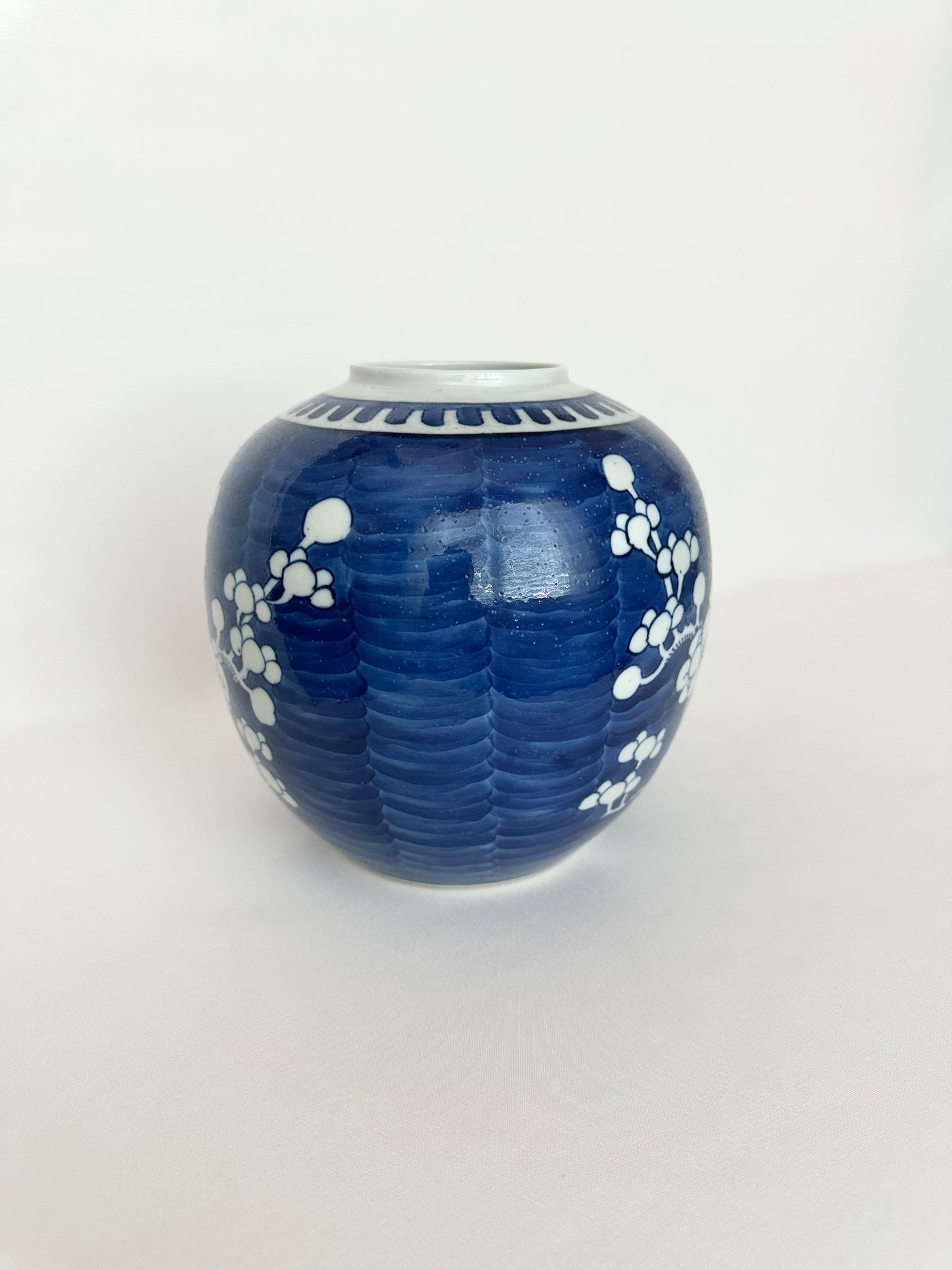 Hawthorne Chinoiserie Vase