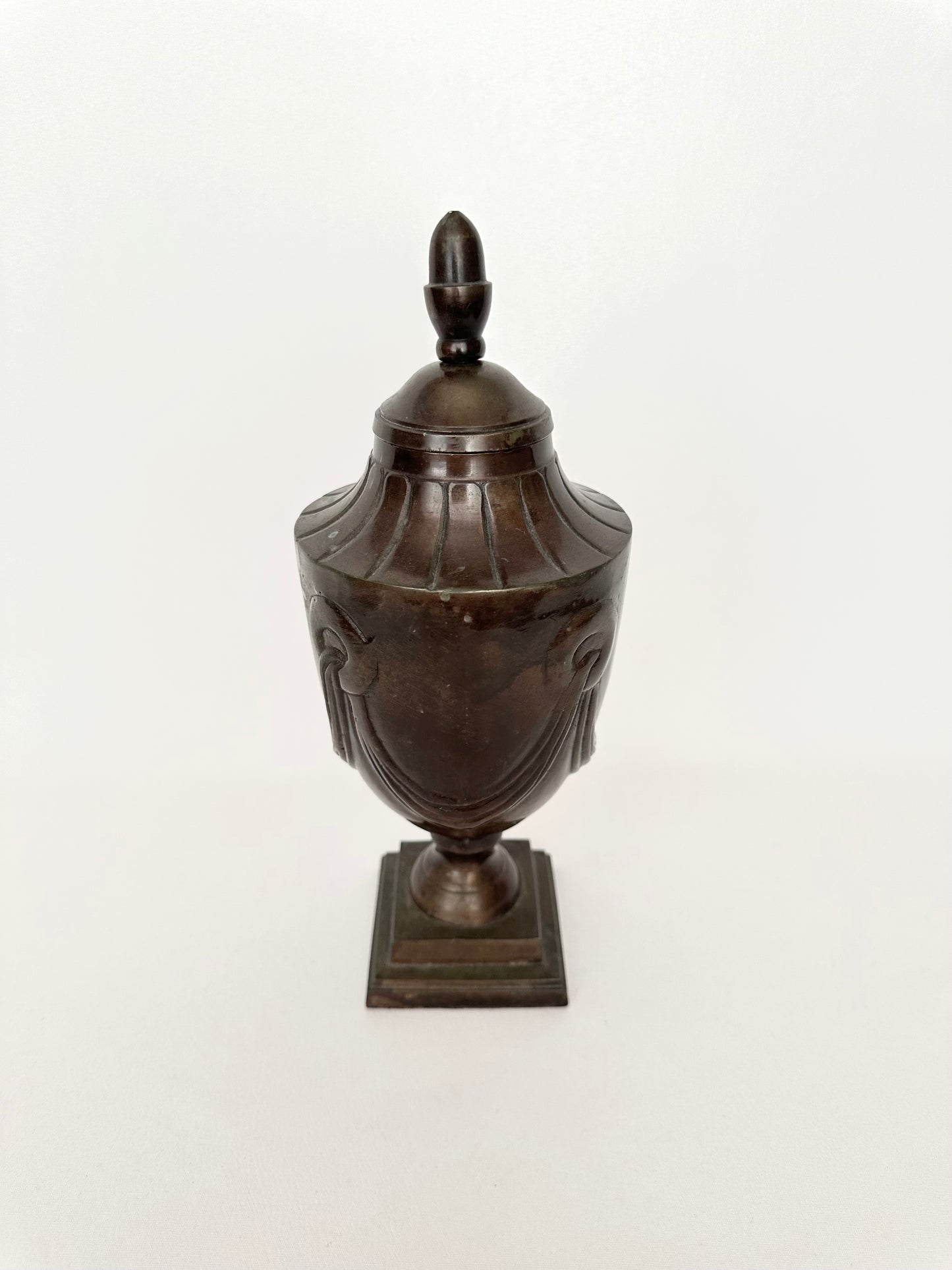 Liberty Bronze Lidded Urn
