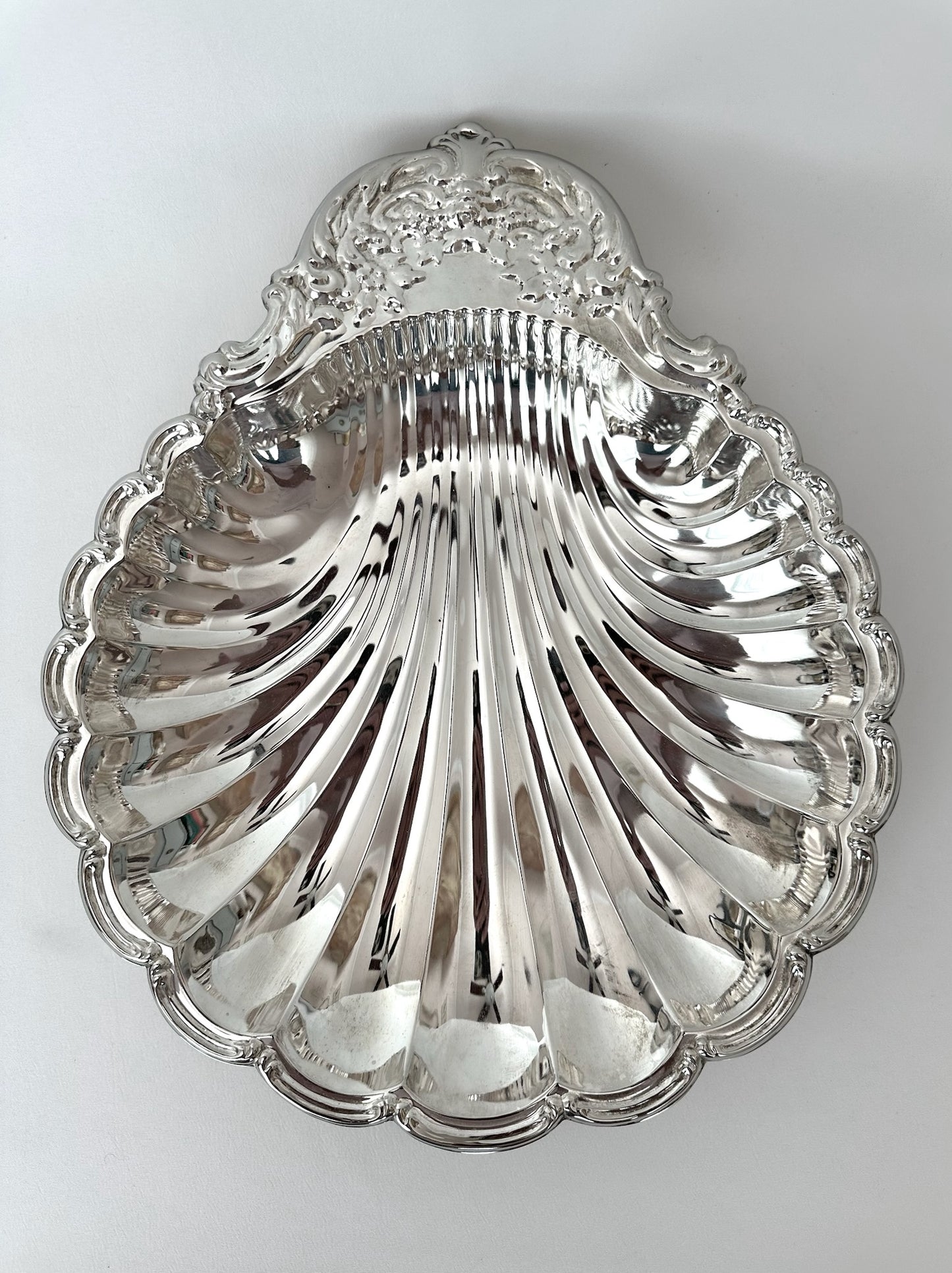 Vintage large ornate clamshell serving dish