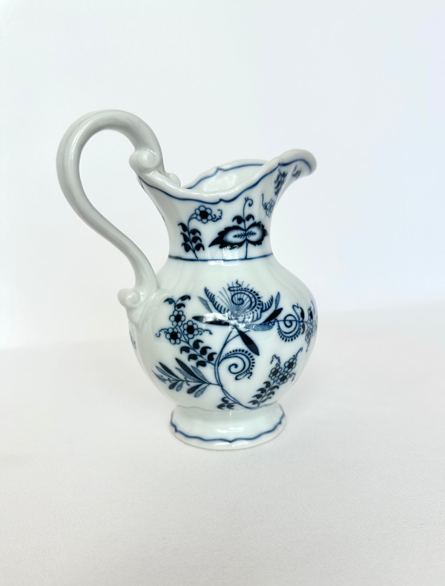 Piper Porcelain Creamer