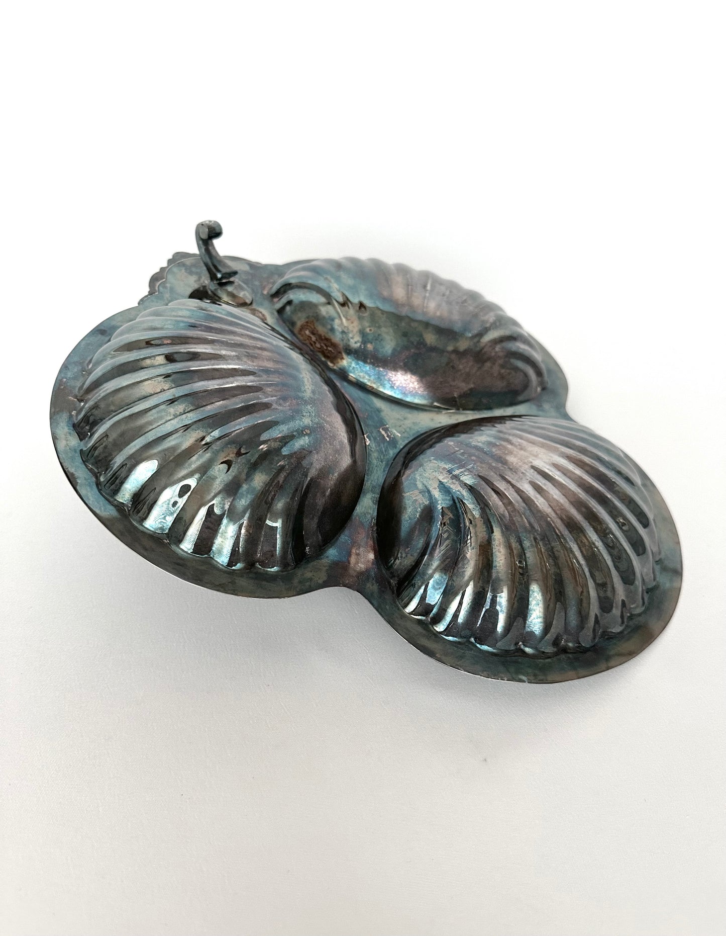 Annona Silverplate Shell Server