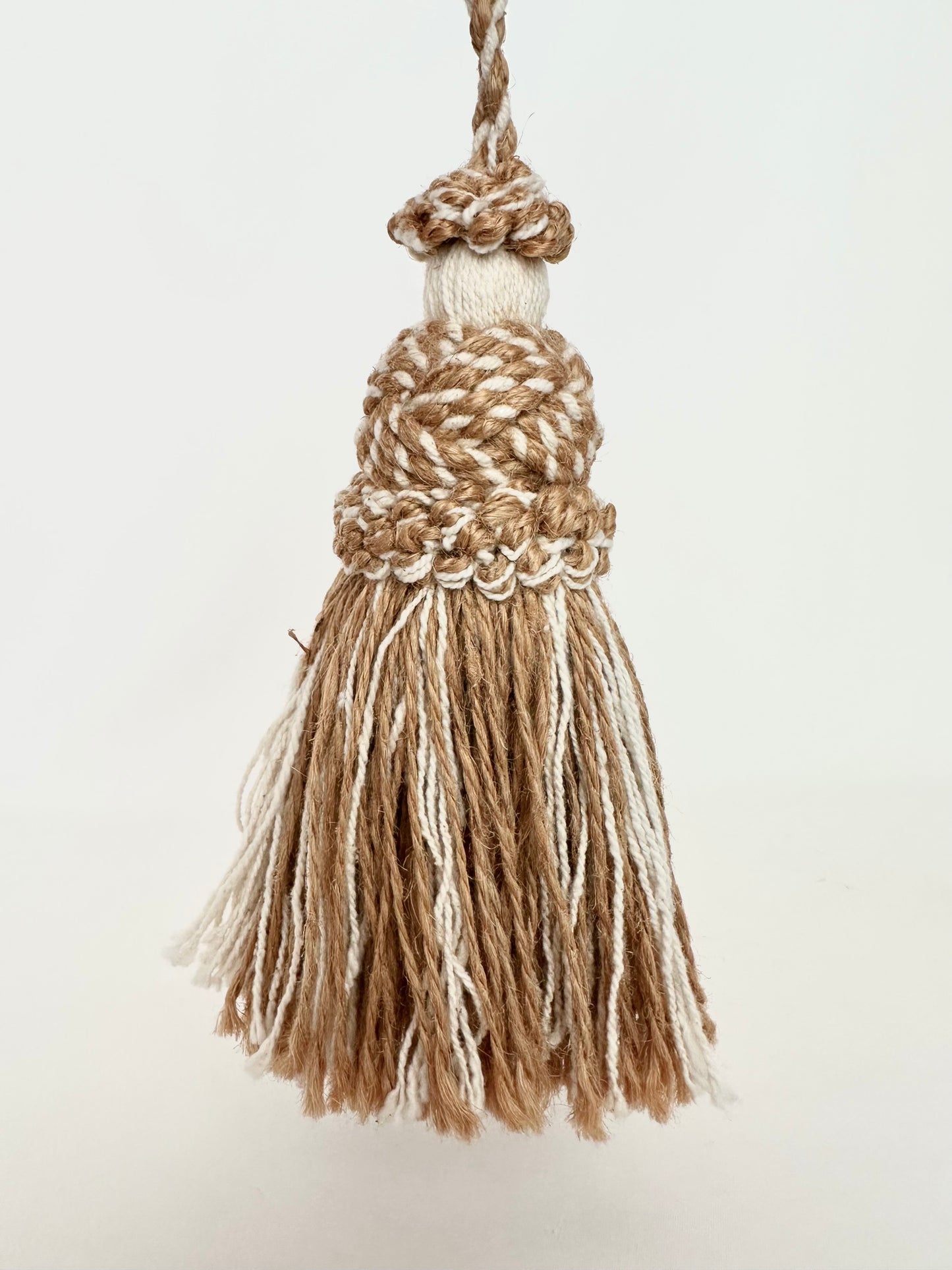 Solange Tassel