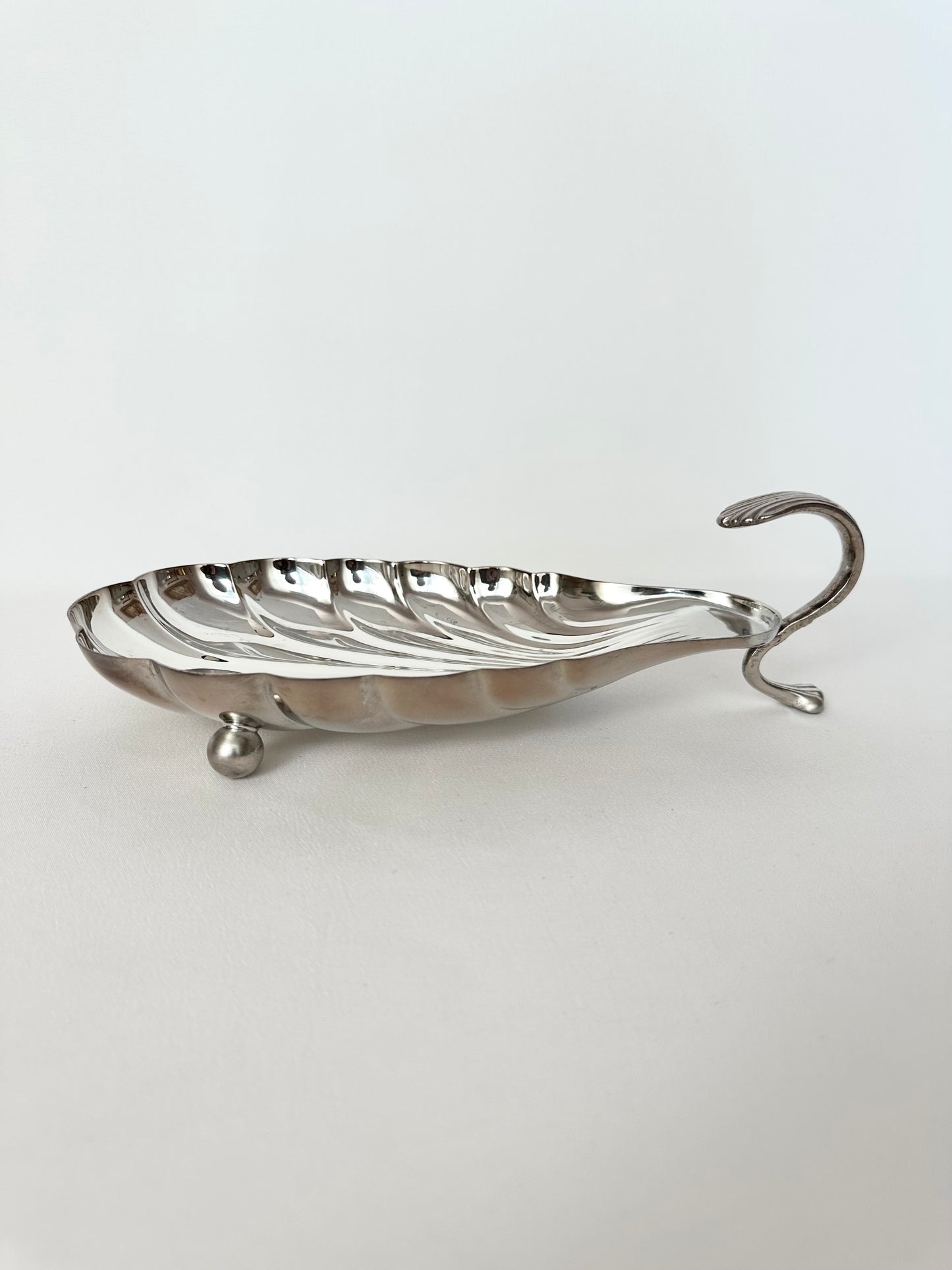 Amory Silverplate Shell Dish