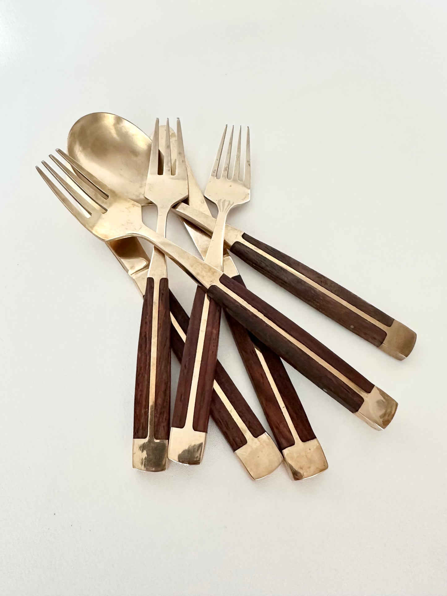 Yasmin Place Setting