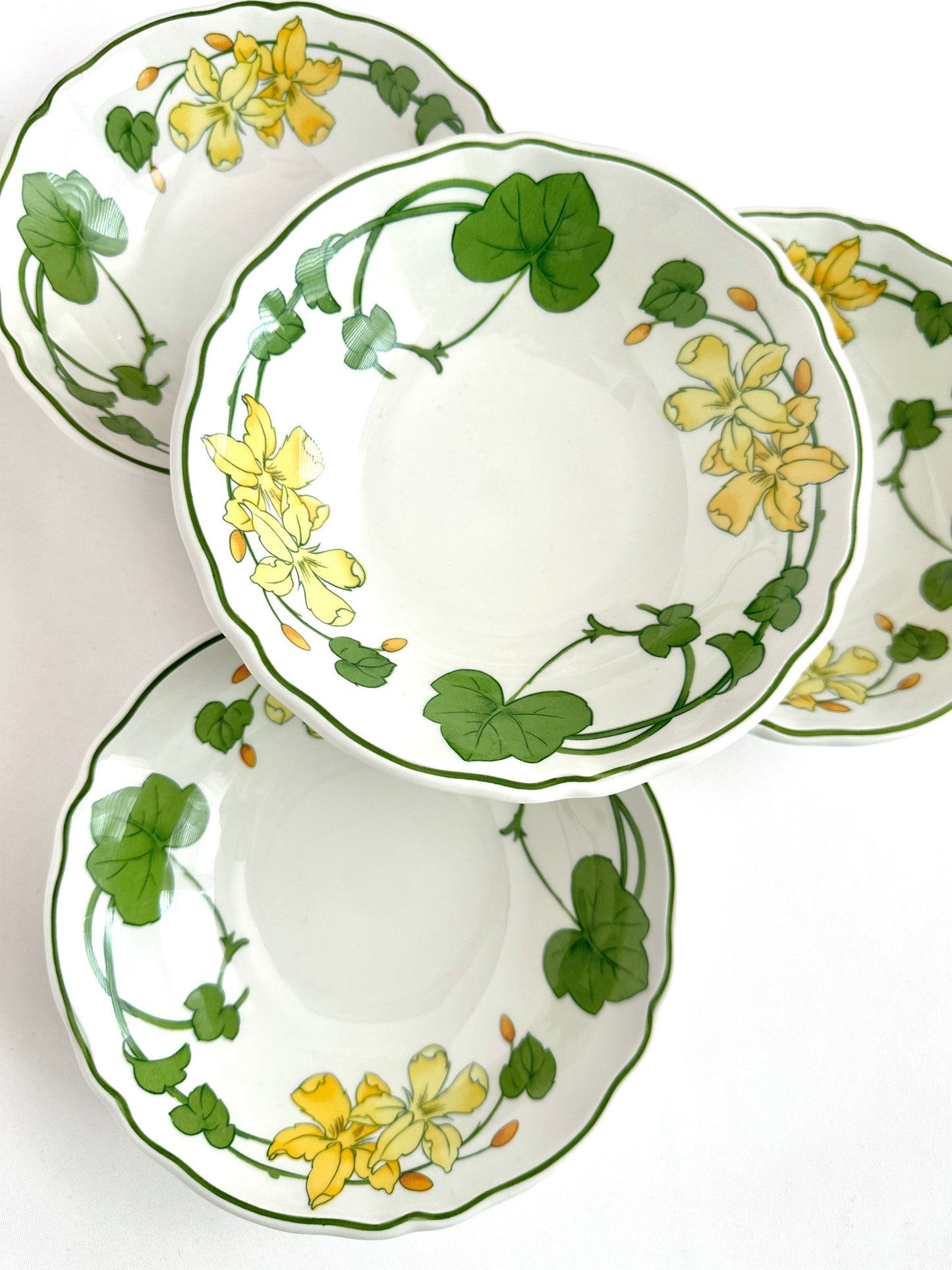 Geranium Floral Fruit Bowls
