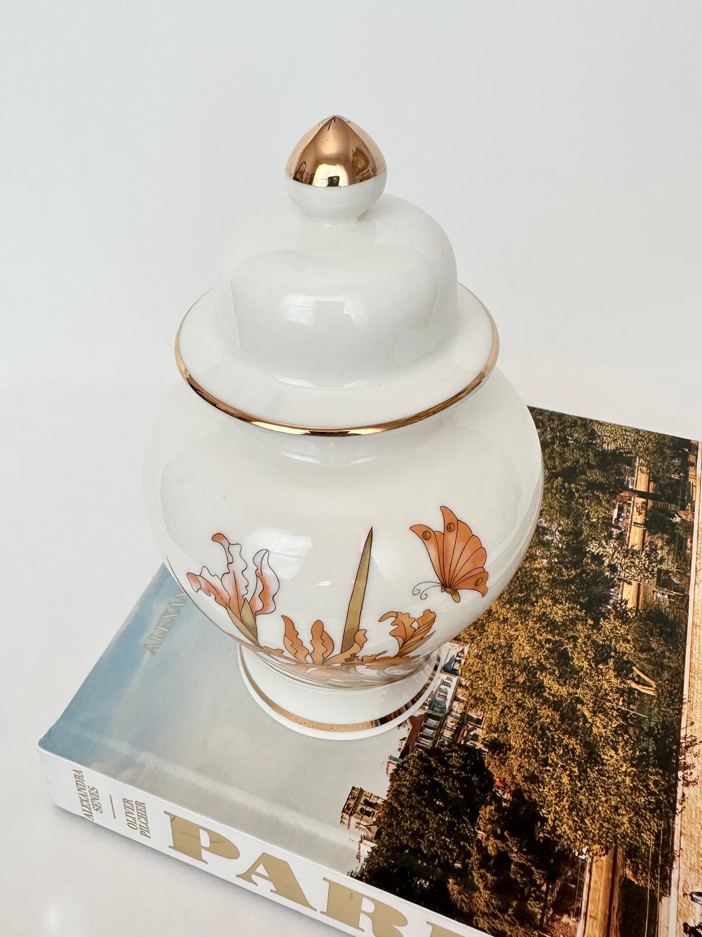 Iris Ginger Jar