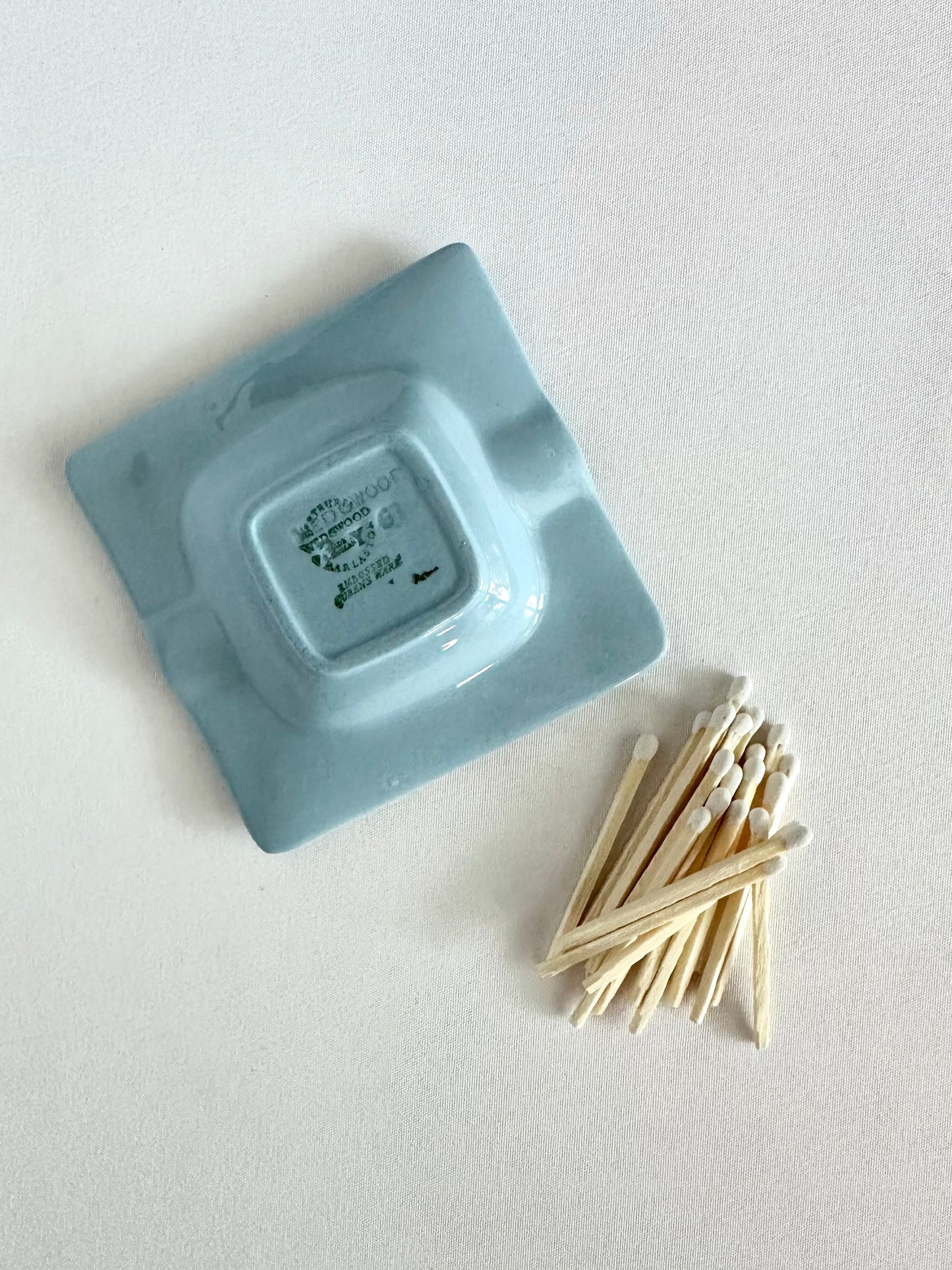 Liza Porcelain Matchstick Vessel