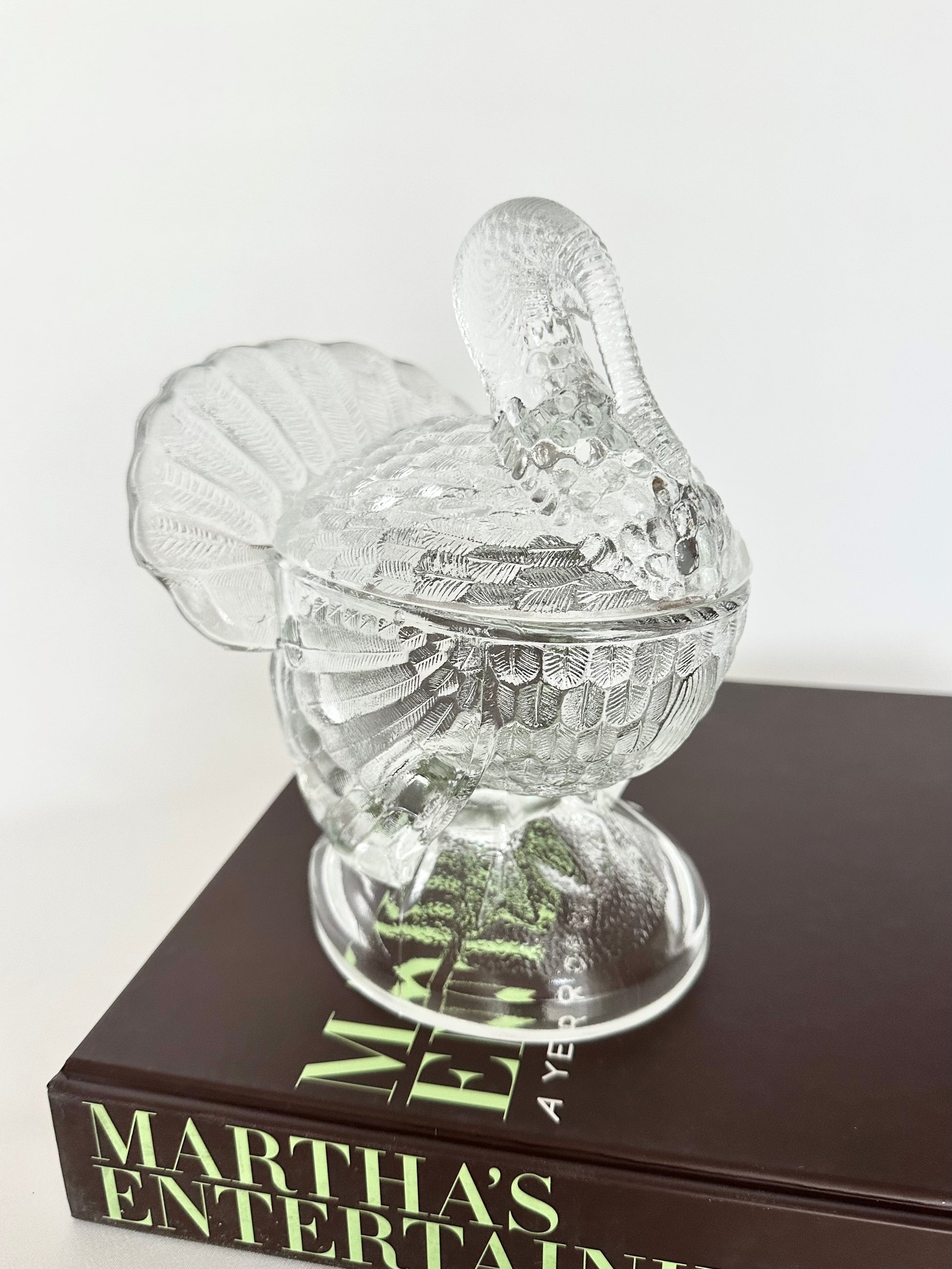 Vintage clear pressed glass lidded turkey candy dish by L.E. Smith