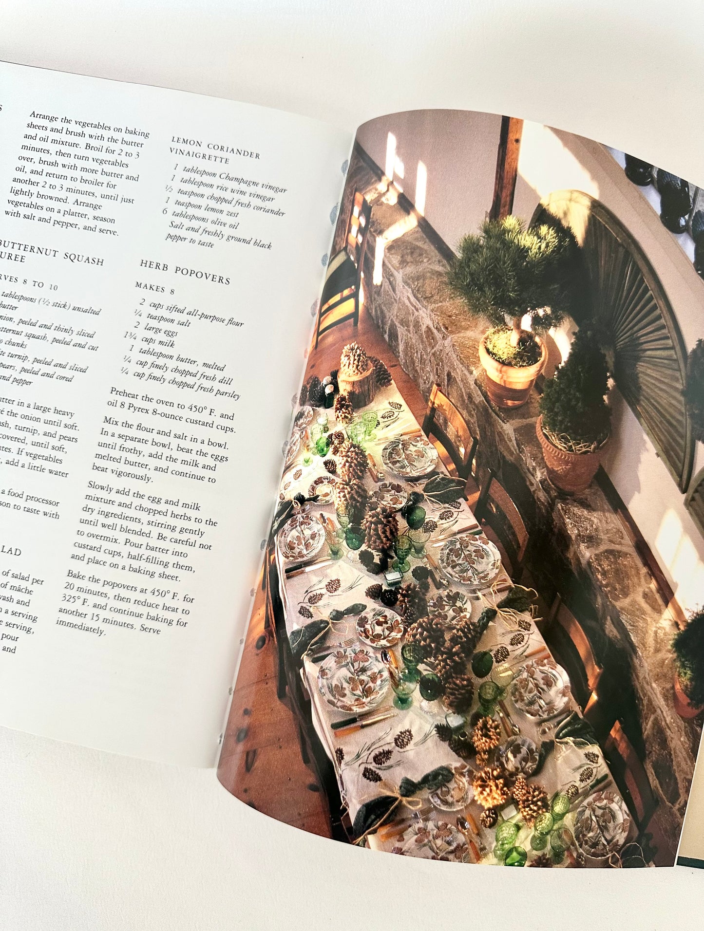 Martha Stewart's Christmas Book