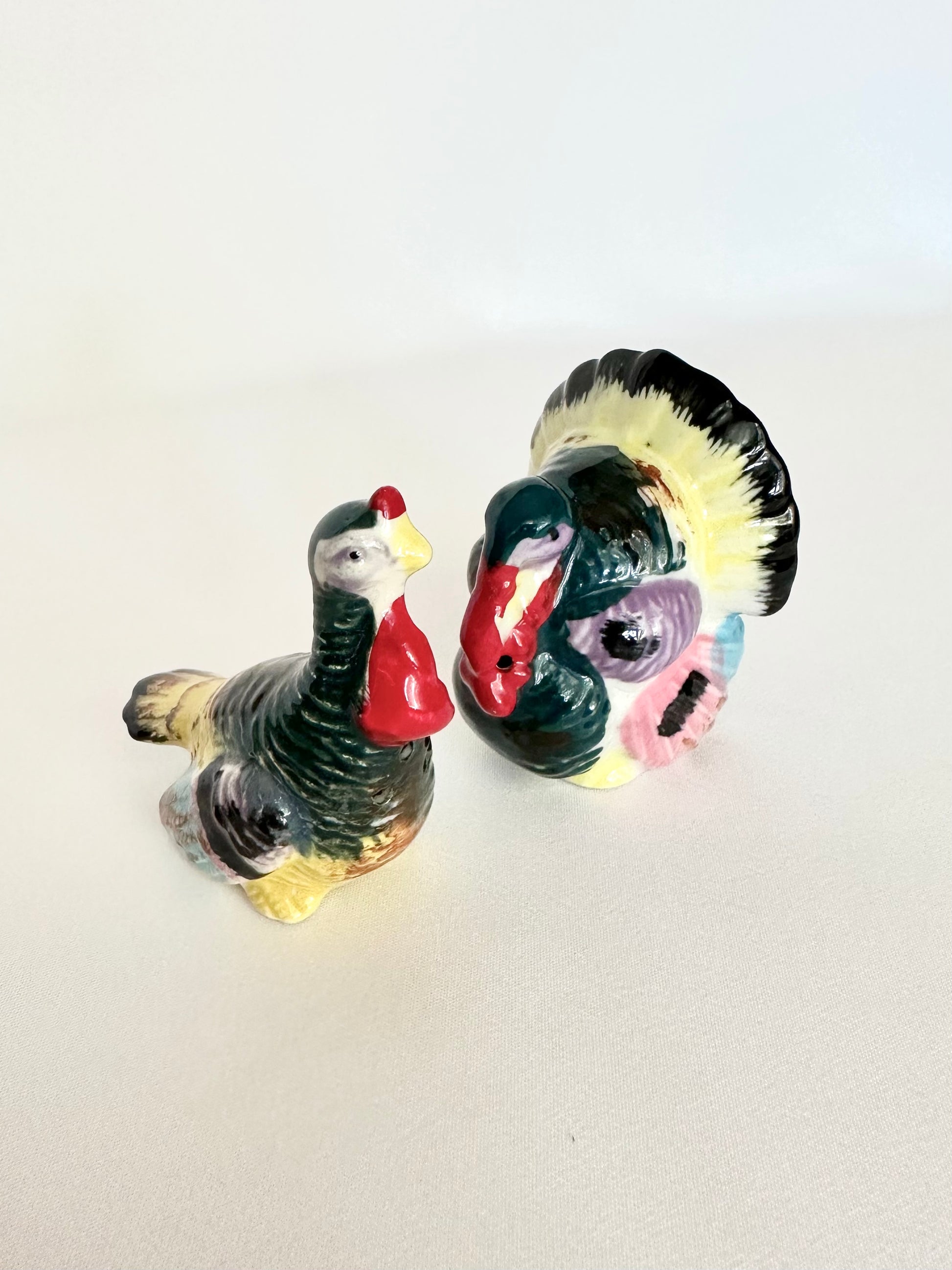 Vintage ceramic hand painted colorful turkey salt and pepper shakers set of two