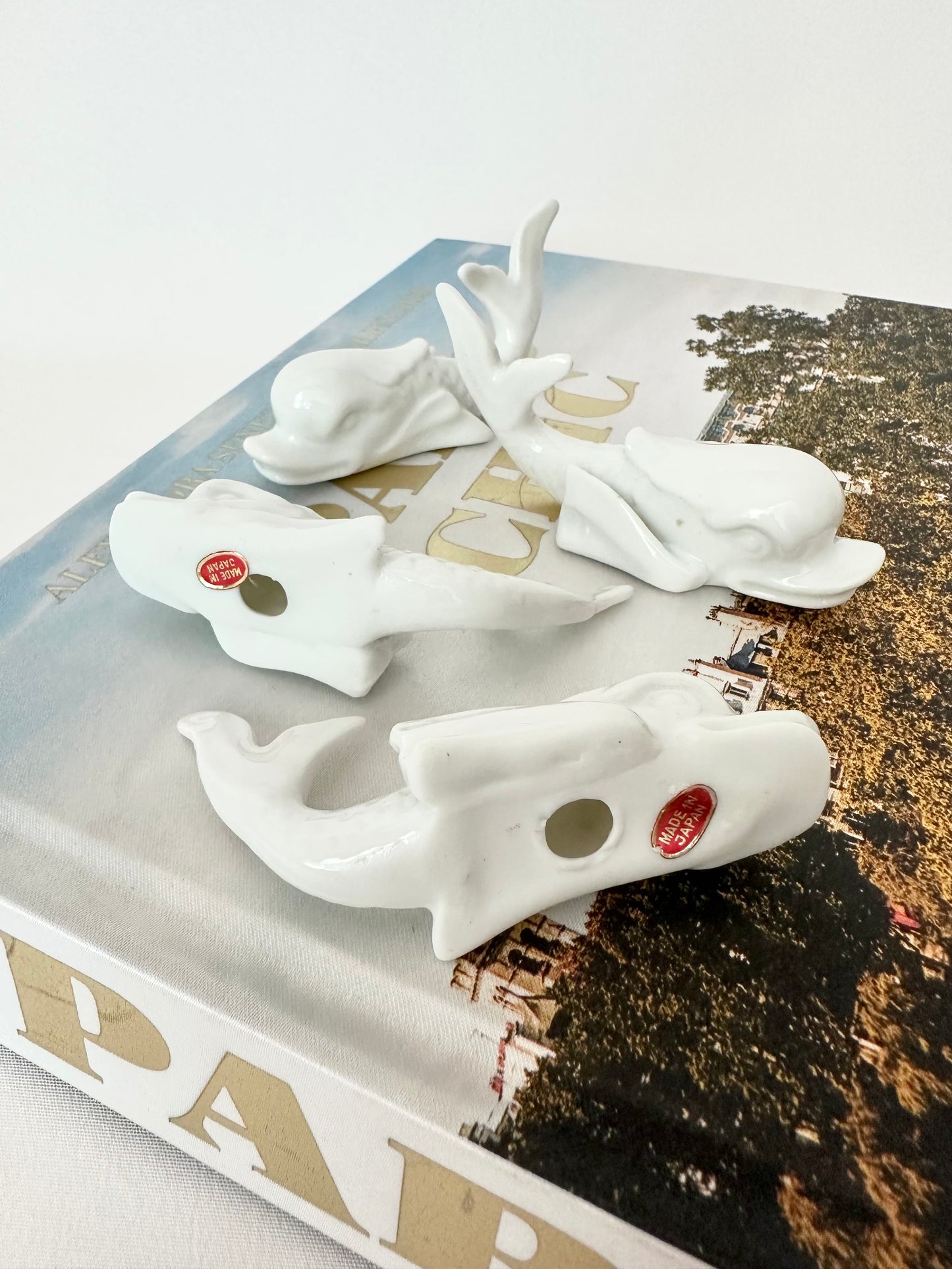 Bianca Dolphin Place Card Holders