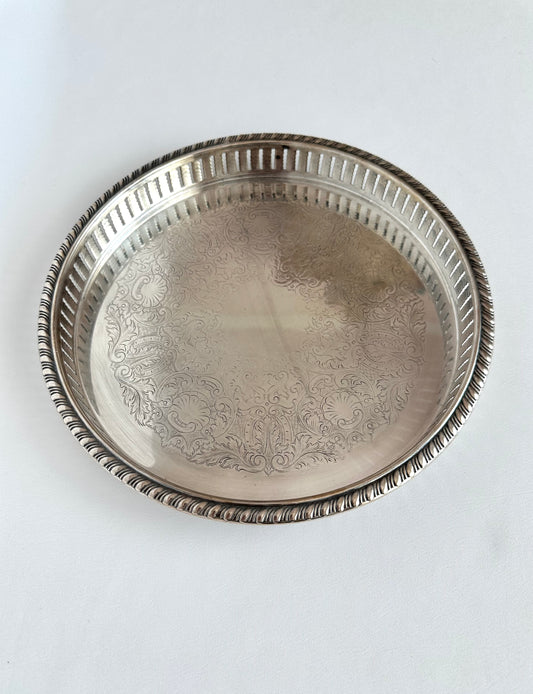 Vintage silverplate etched gallery tray.