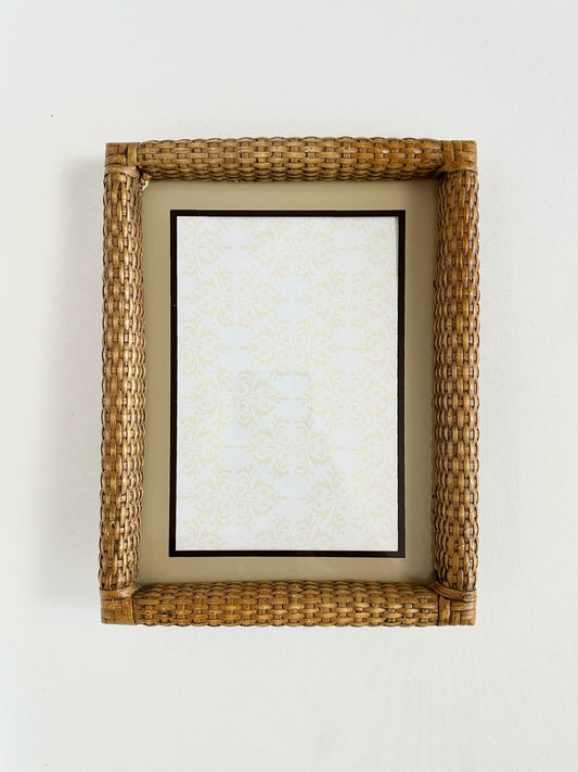 vintage wicker 5x7 photo frame with easel back