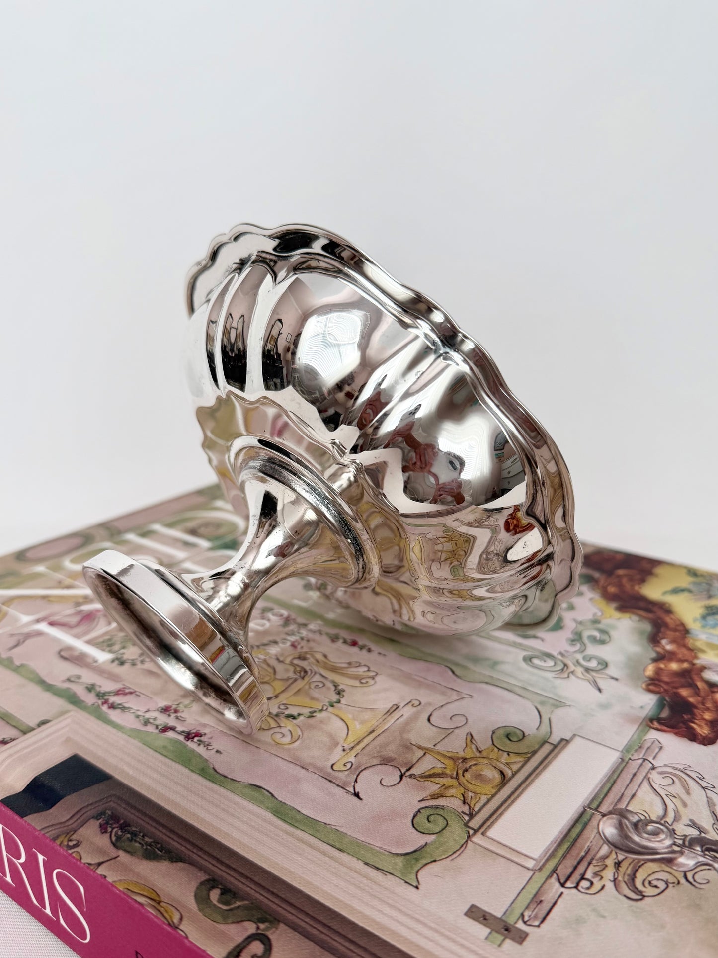 Liadan Pedestal Dish