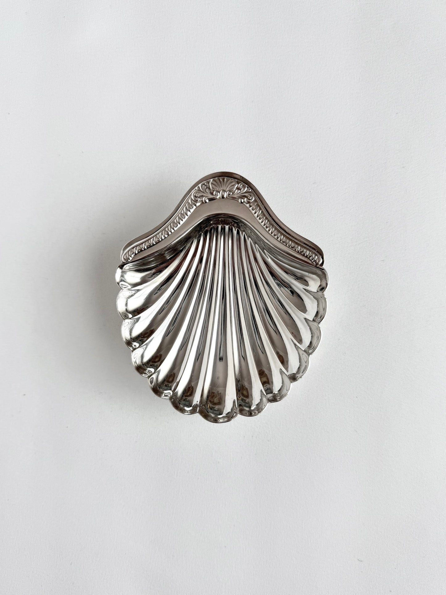 Signature Shell 16