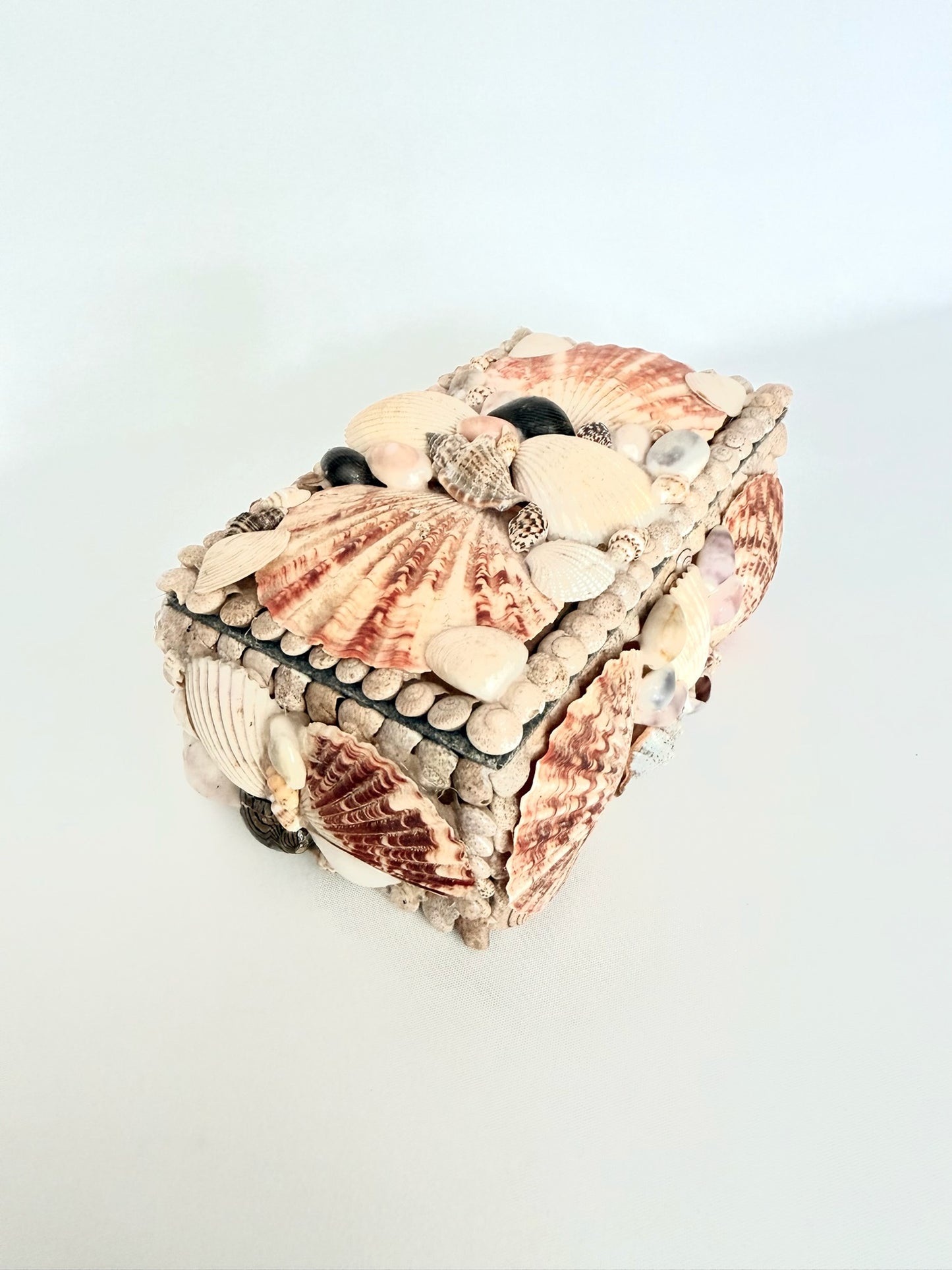 Atticus Shell Box