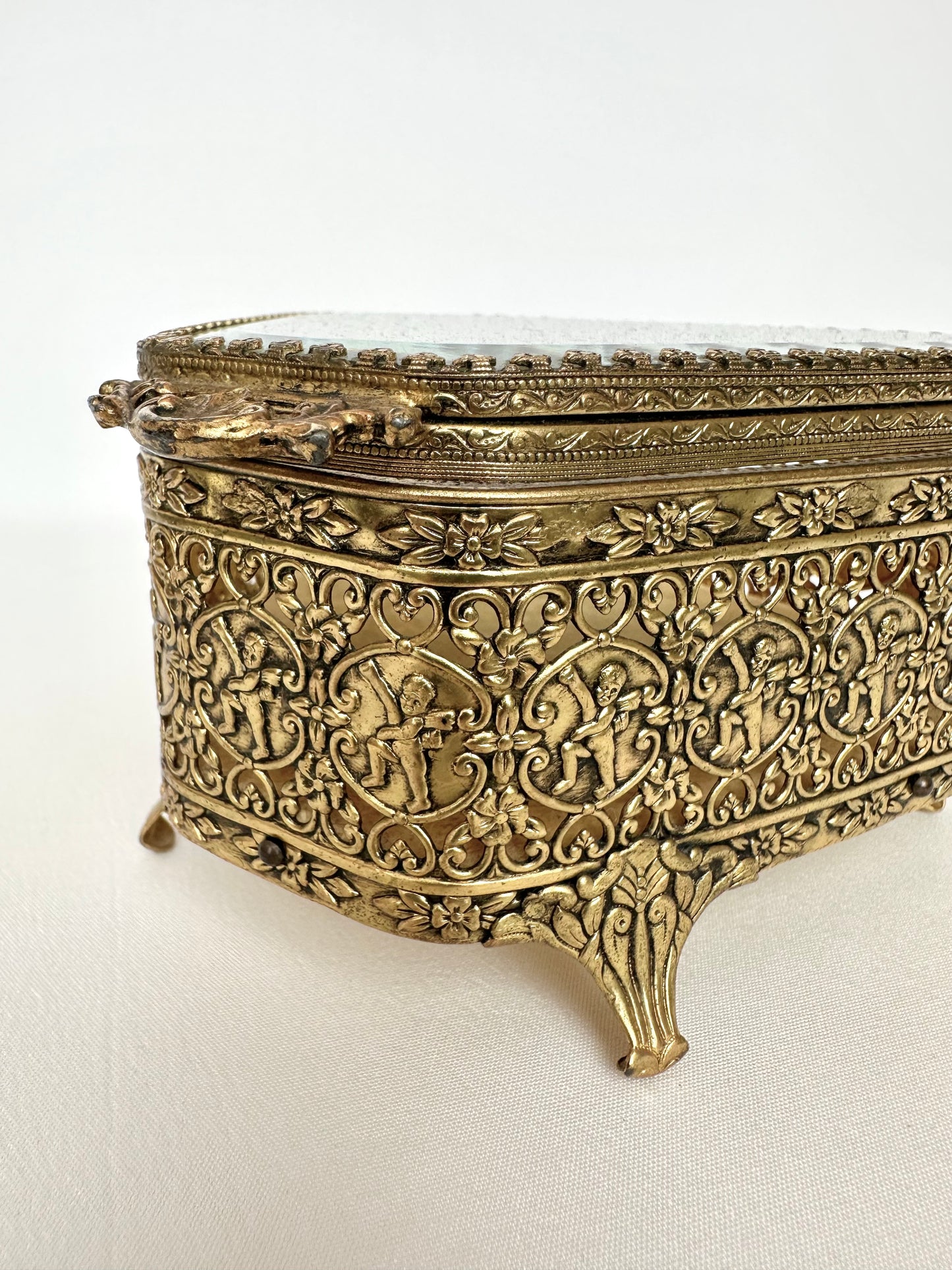 Jocelina Jewelry Casket
