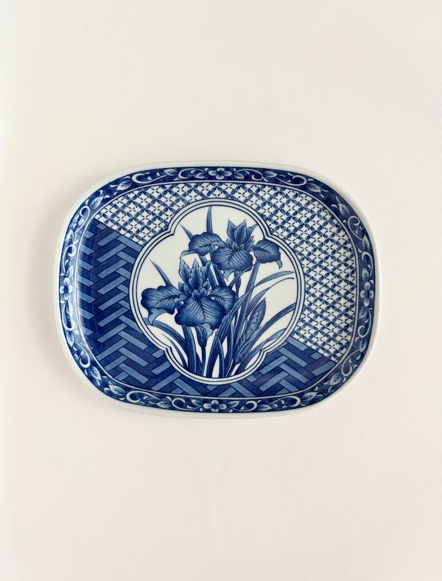 Cornelia Chinoiserie Snack Plates