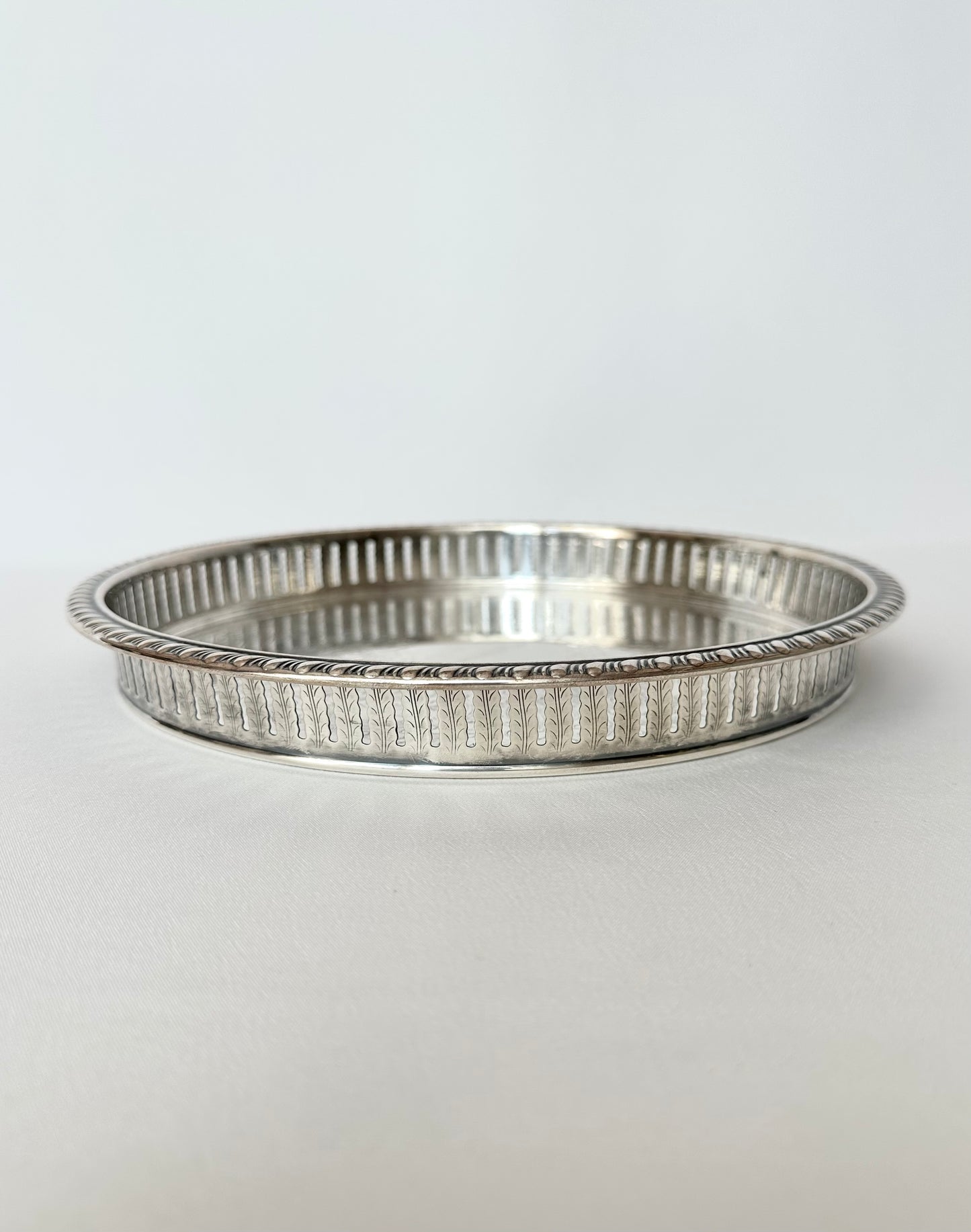 Forrest Silverplate Gallery Tray