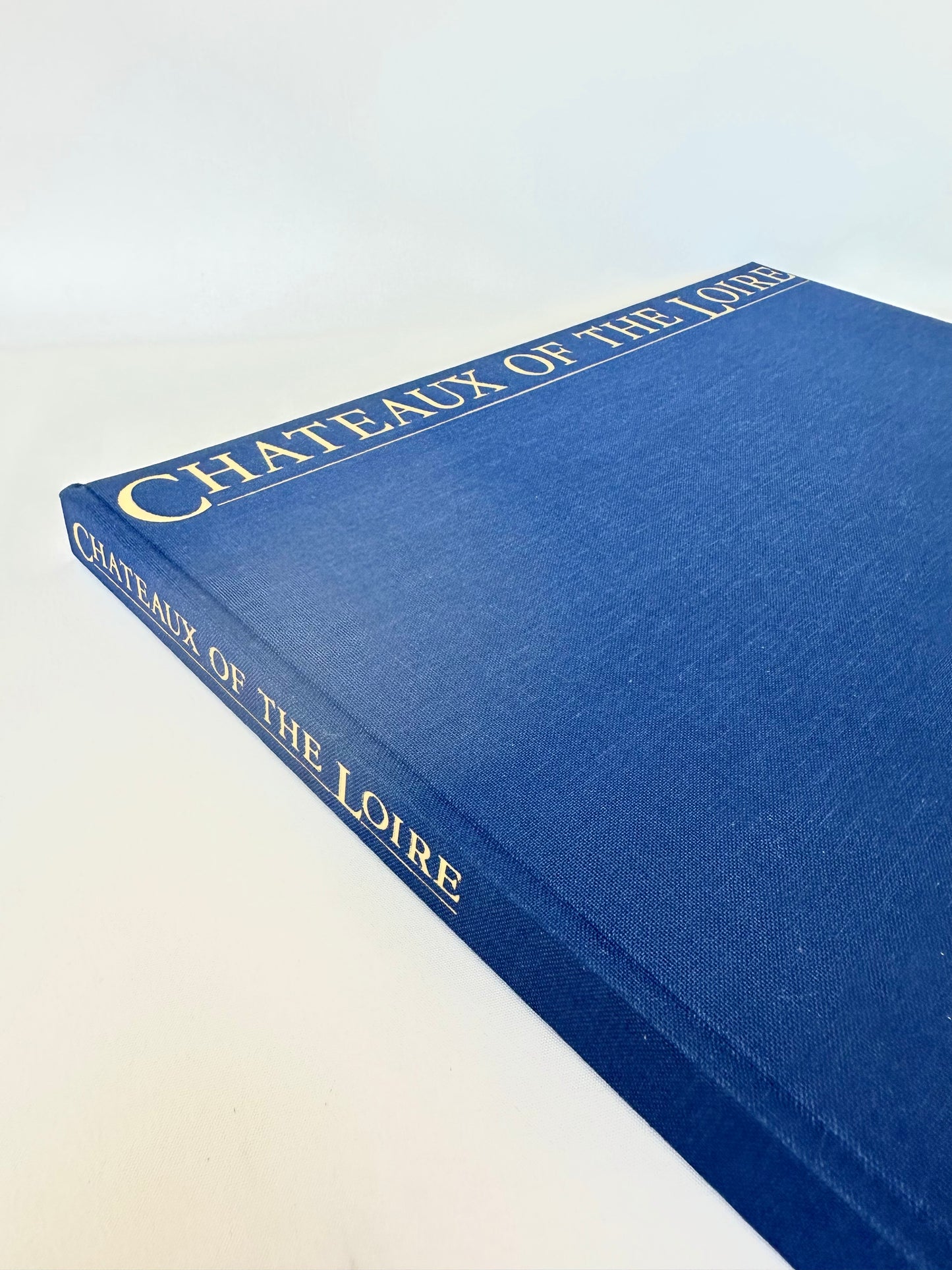 Chateaux of the Loire Book