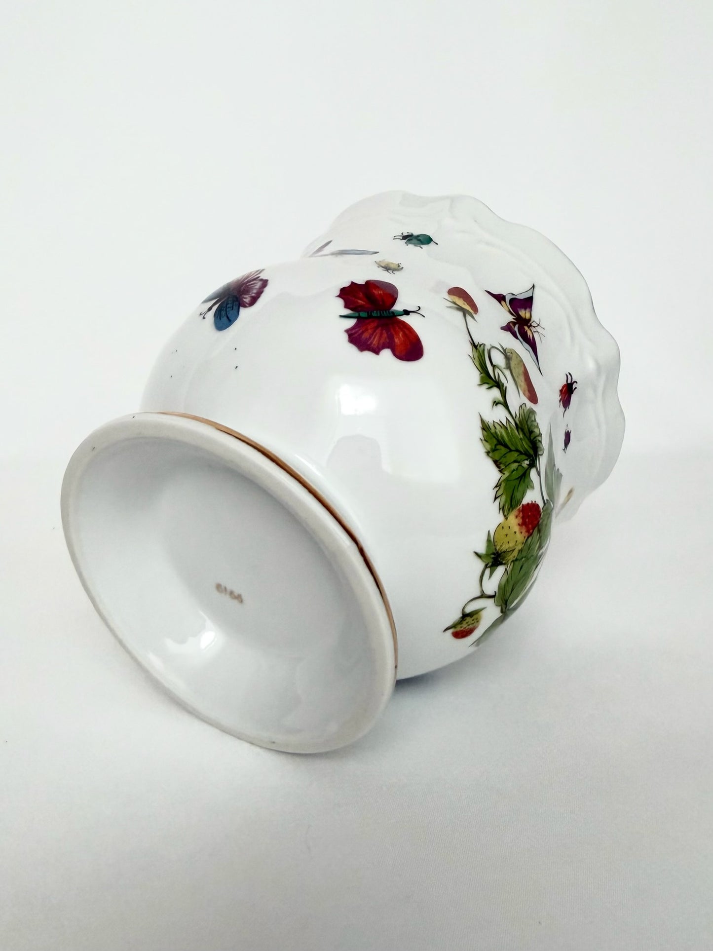 Beri Cache Pot