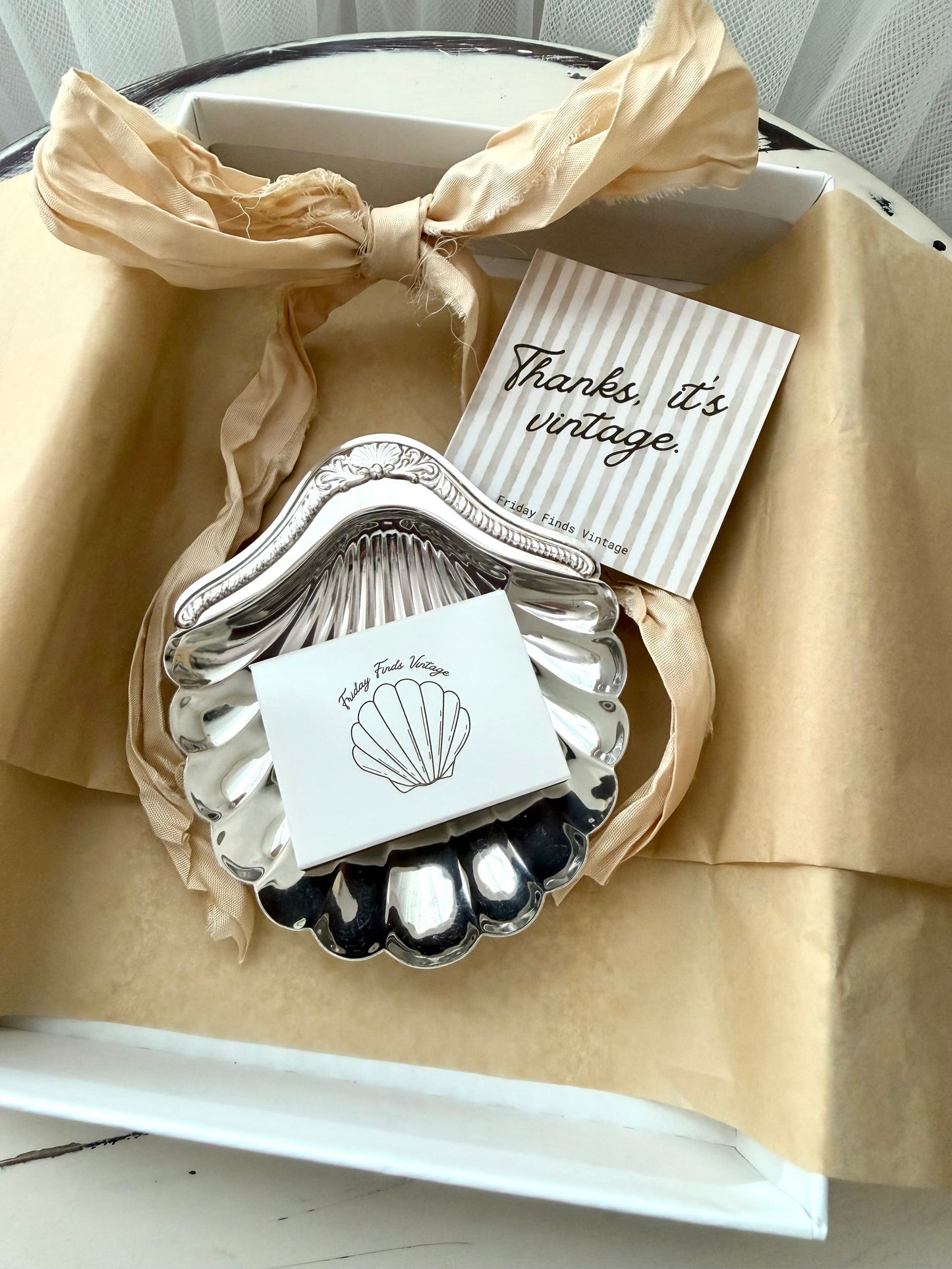 Signature Shell 16