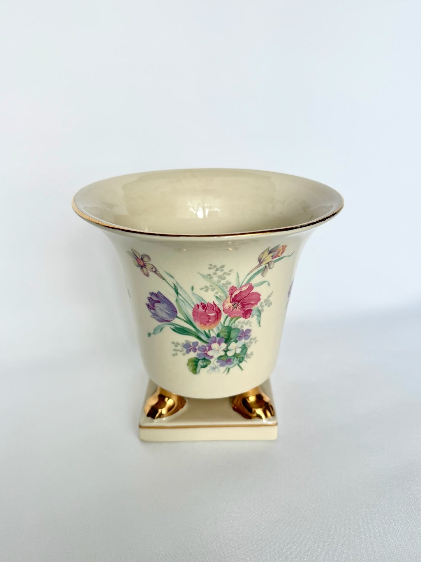 Laleh Cache Pot