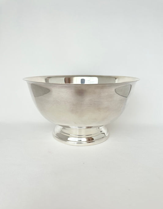 Vintage silverplate revere style serving bowl or ice bucket.