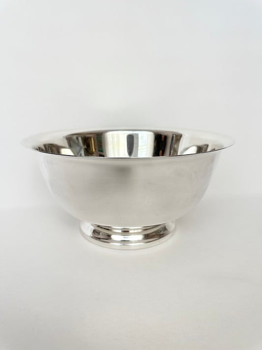 Vintage large silverplate Revere style serving bowl.