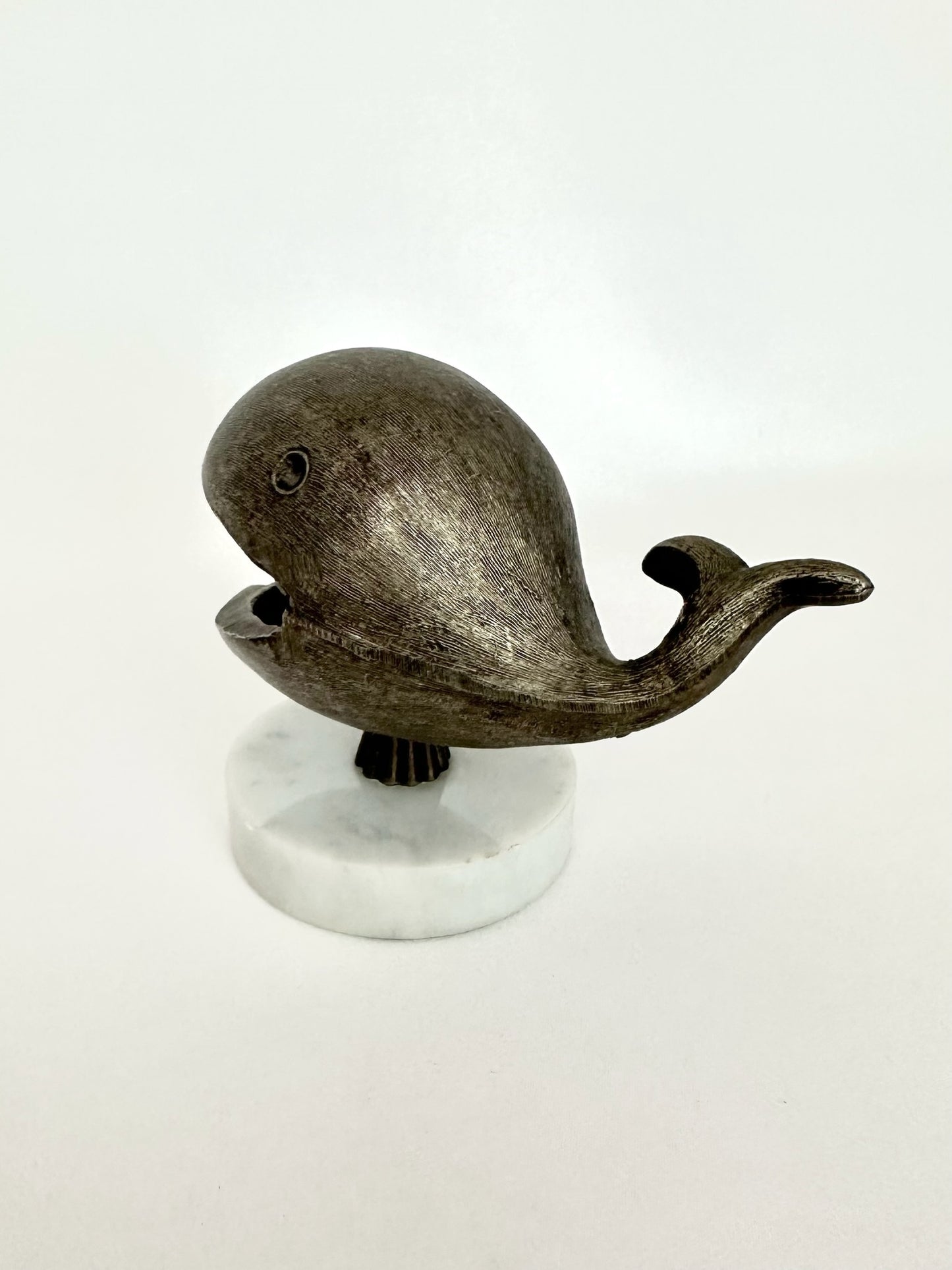Huxley Whale Ashtray