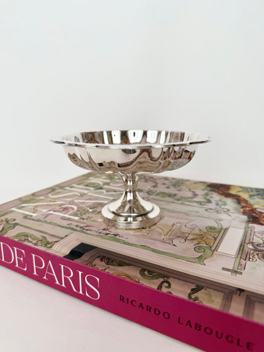 vintage silverplate chippendale style pedestal serving dish with scalloped rim