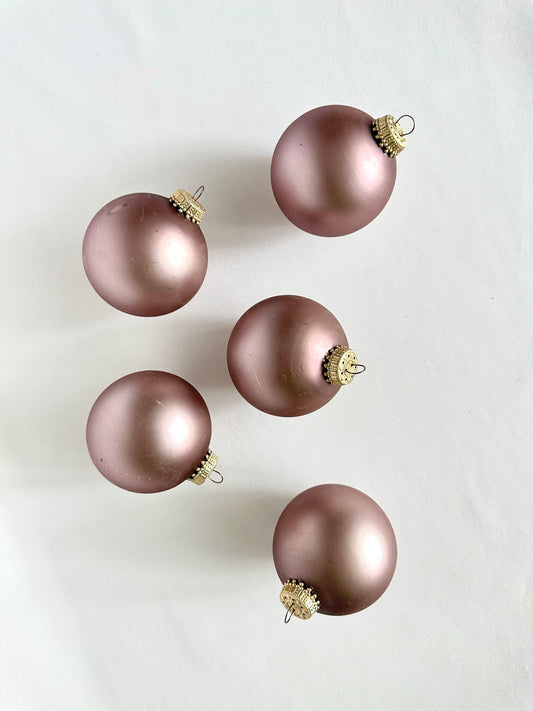 Donner Ornaments