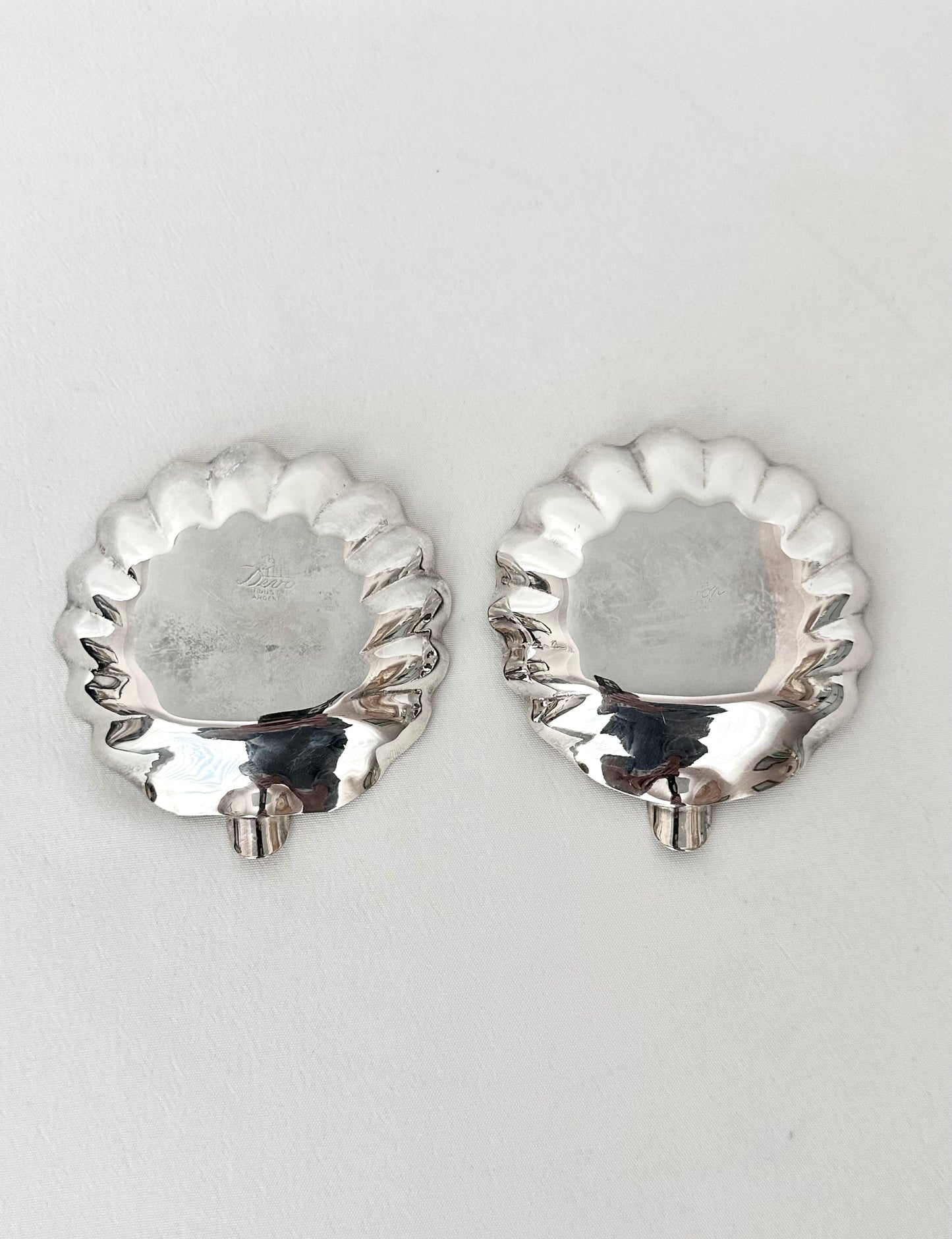 Alizée Clamshell Ashtray Set