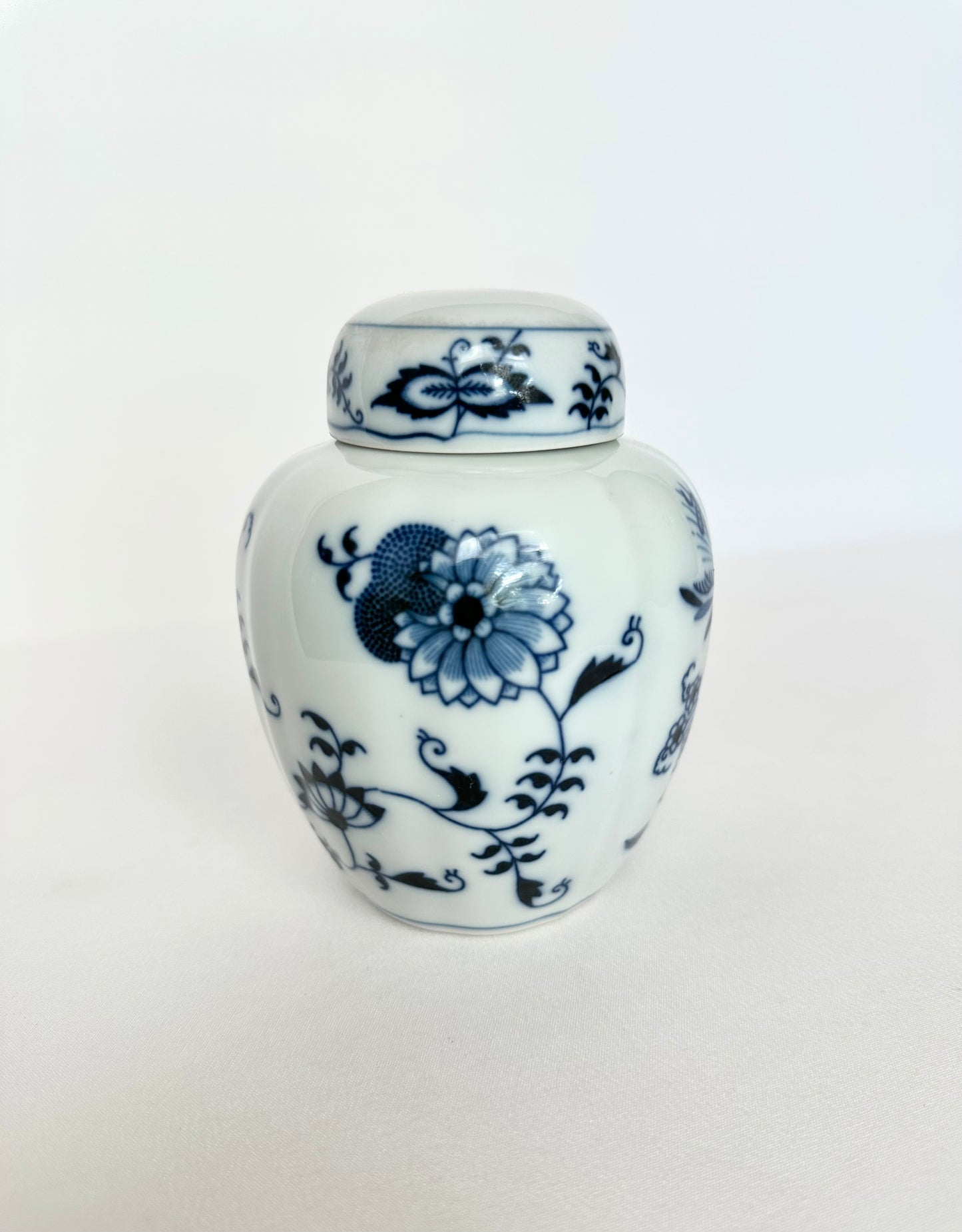 Piper Porcelain Ginger Jar