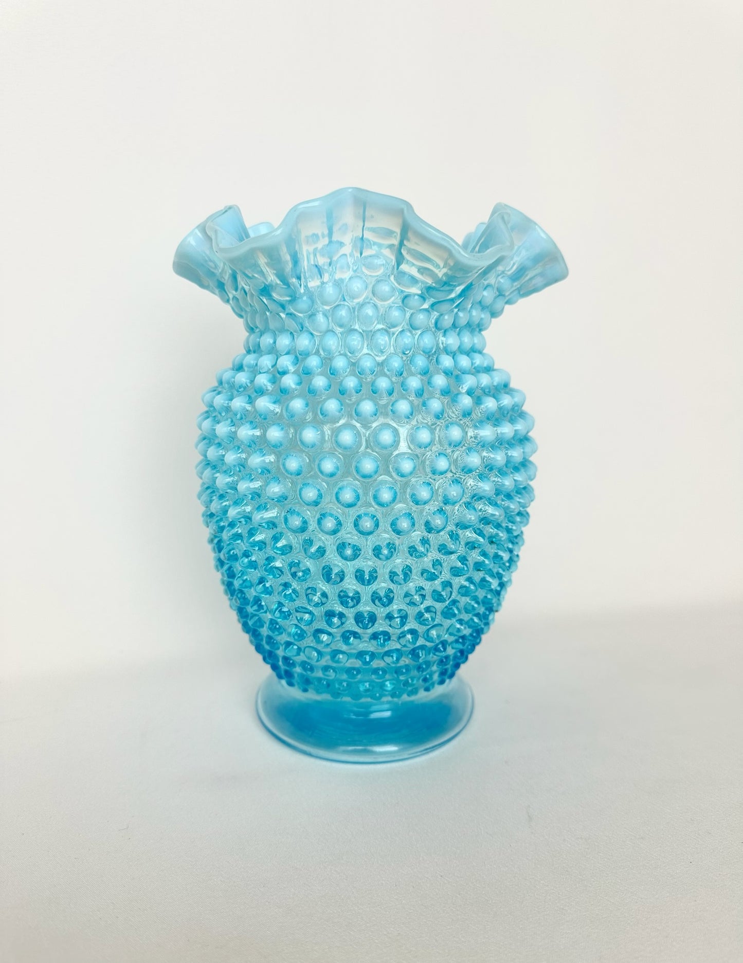 vintage turquoise opalescent hobnail ruffle rim vase by Fenton