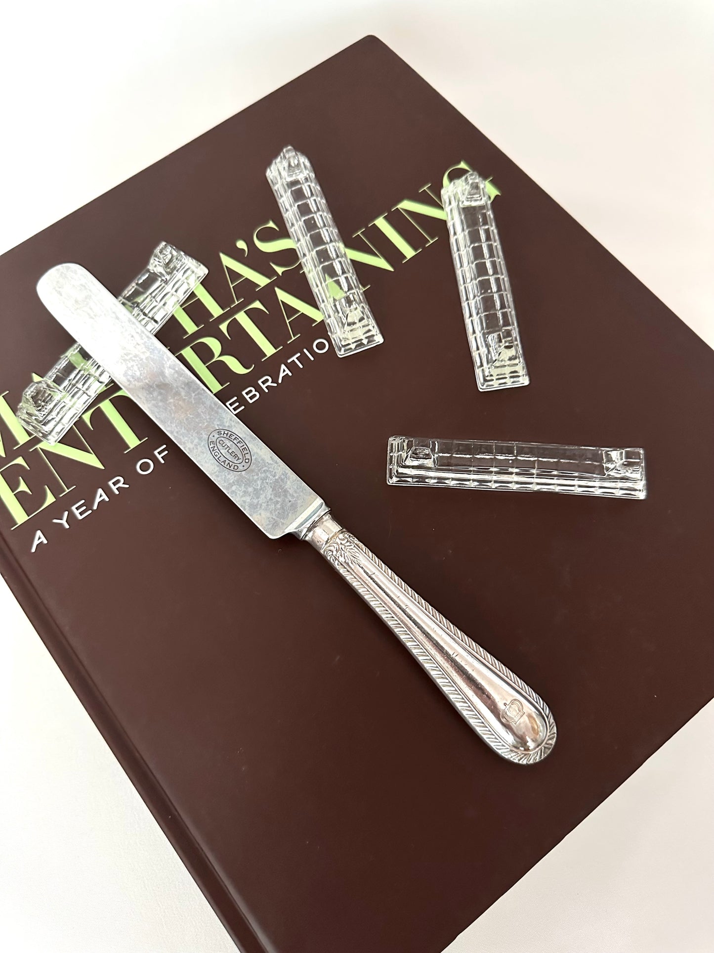 Leonie Crystal Knife Rests