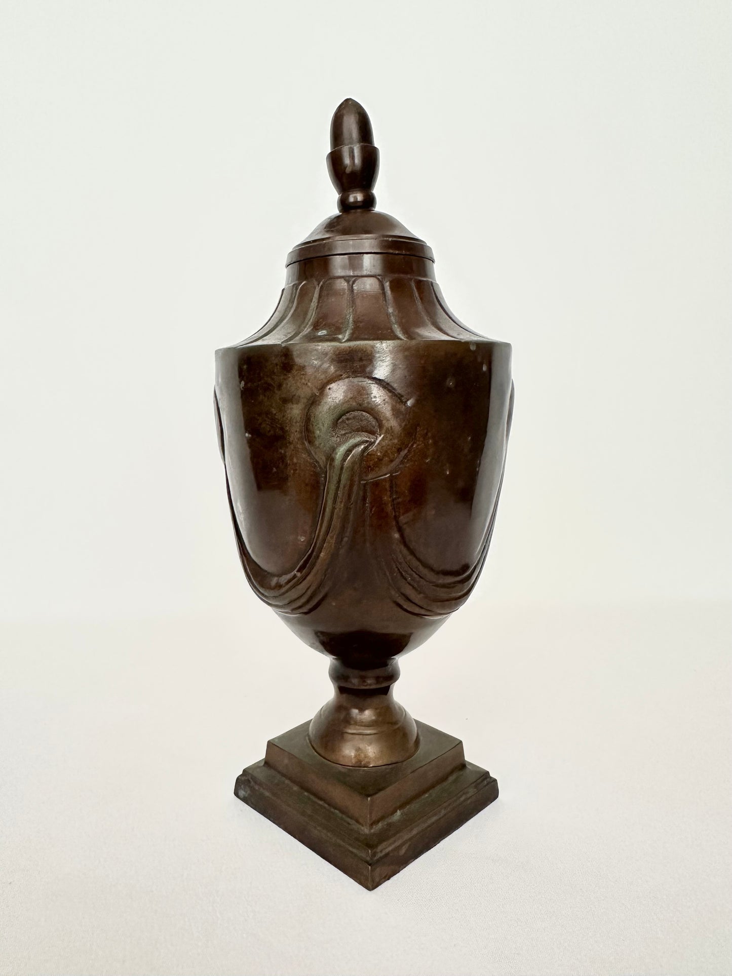 Liberty Bronze Lidded Urn