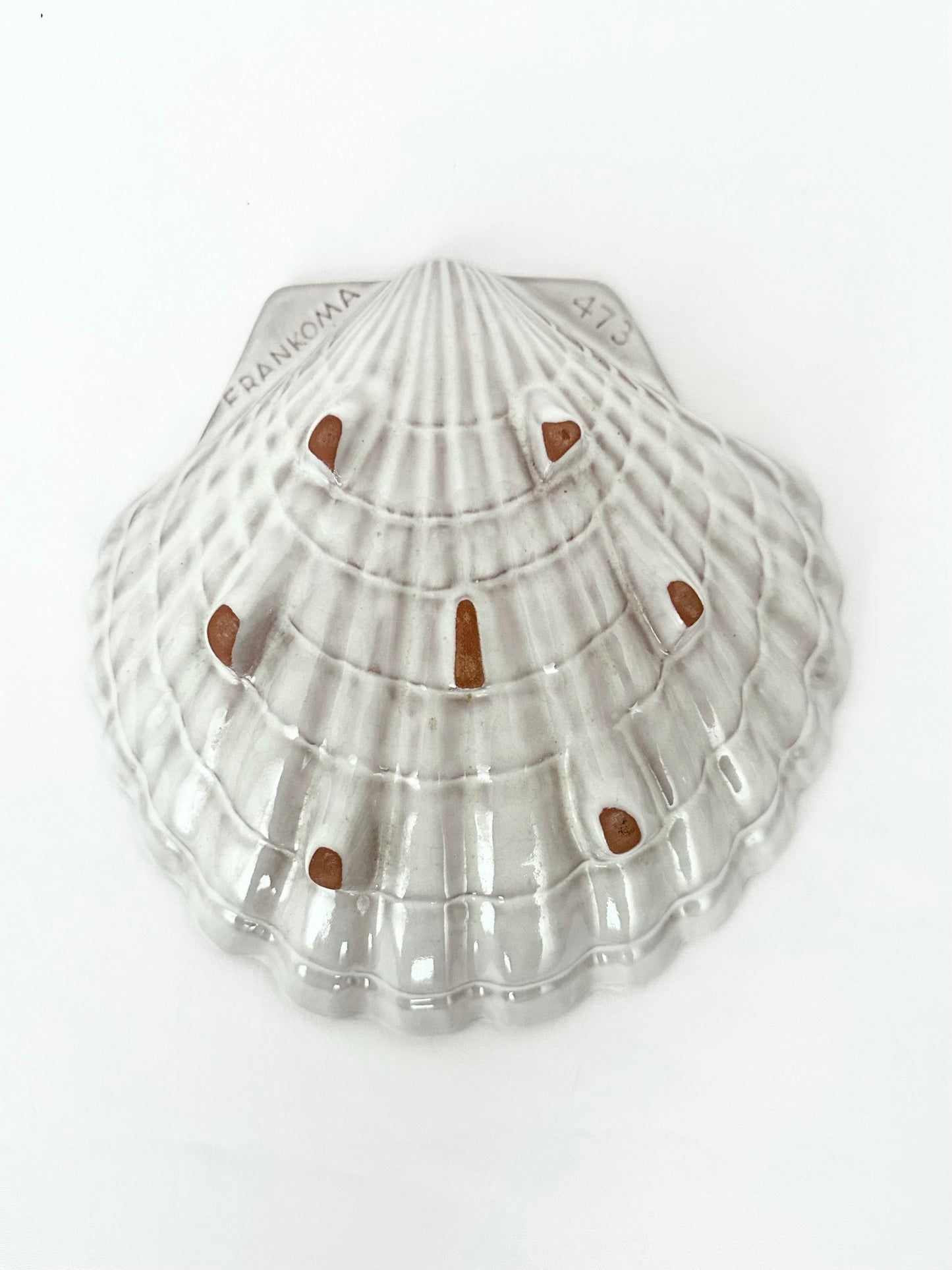 Hattie Shell Dish