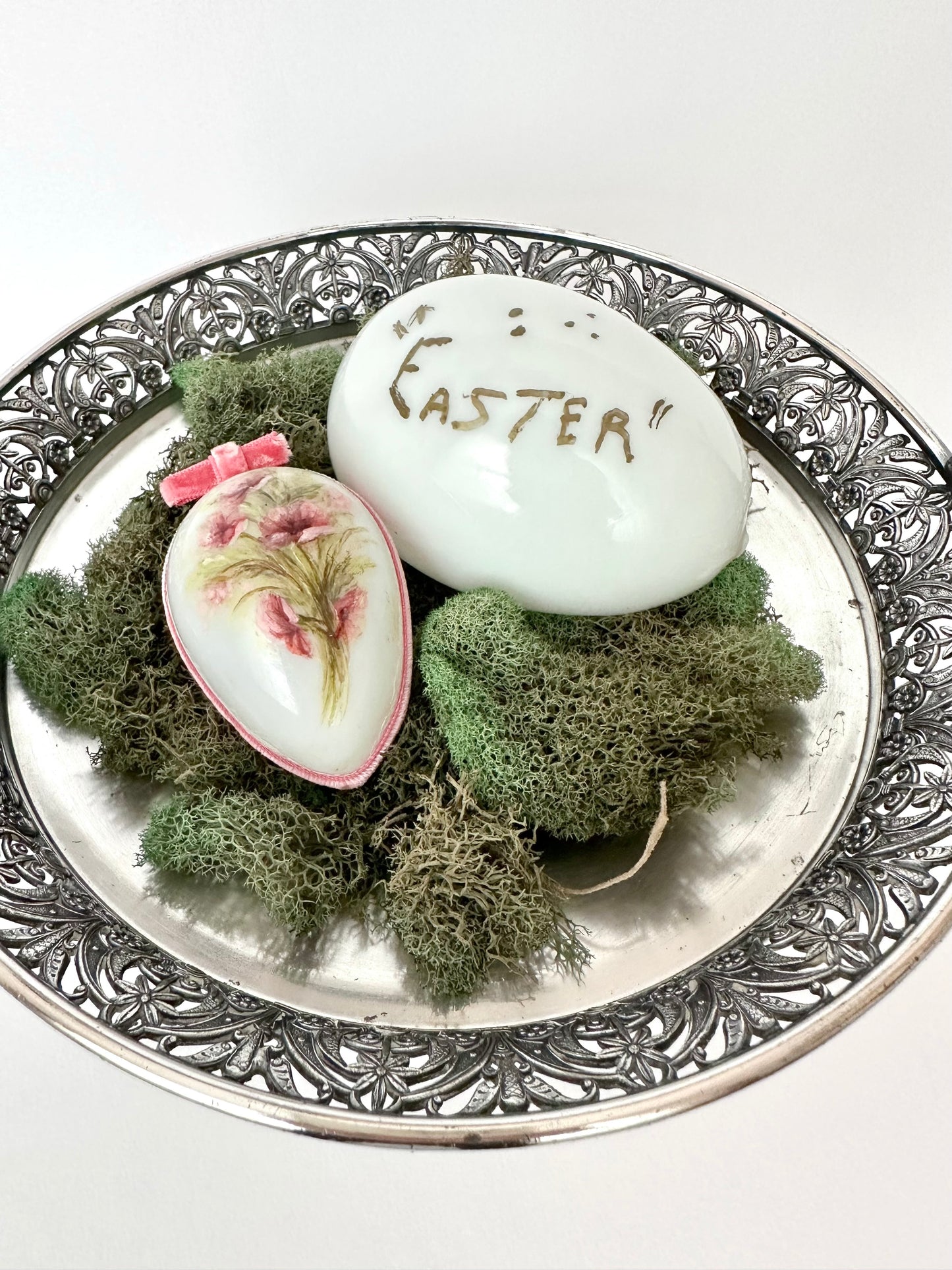 Cerelia Glass Easter Egg Set