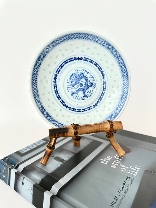 Vintage blue and white chinoiserie trinket dish.