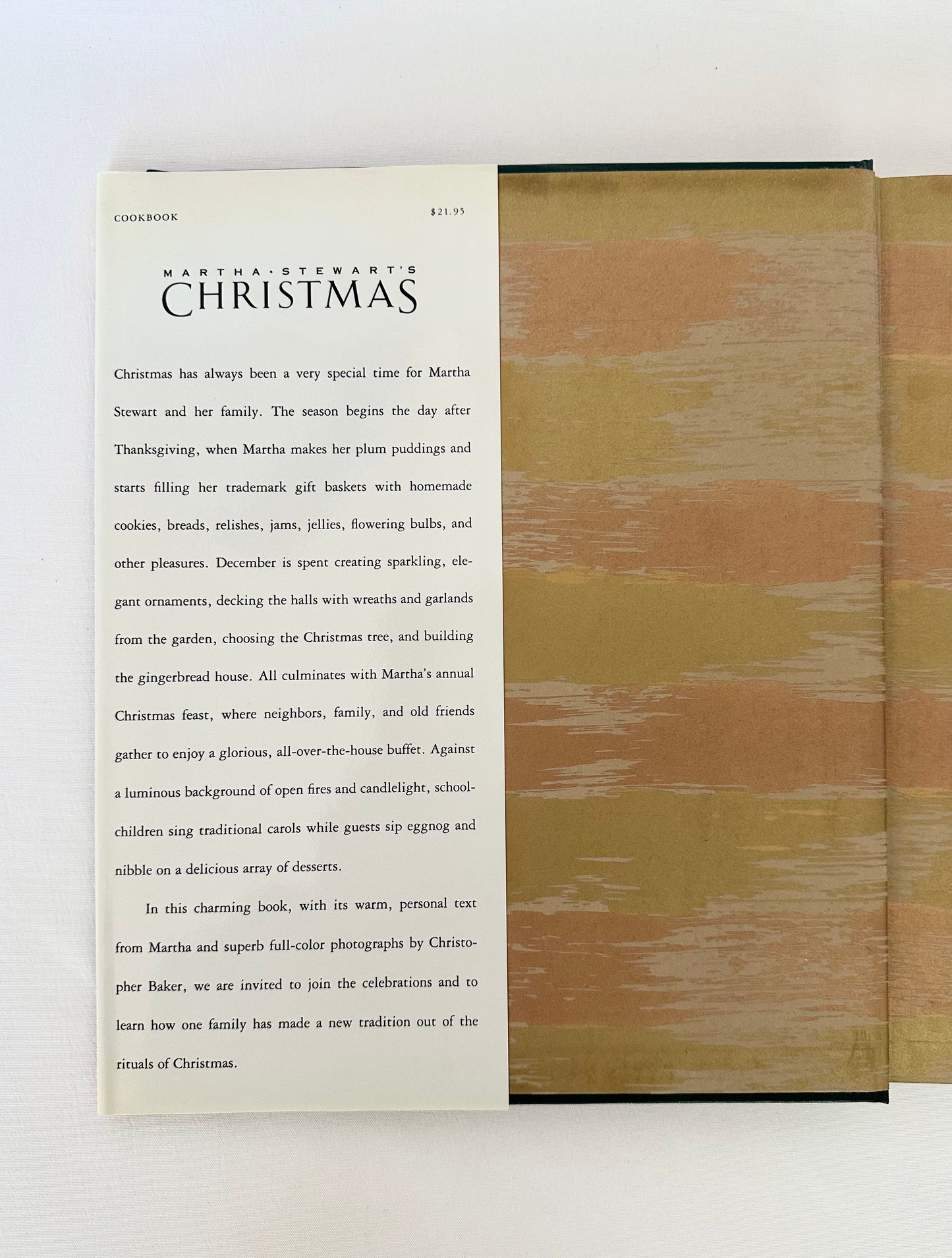 Martha Stewart's Christmas Book