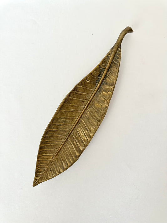 Vintage brass leaf trinket dish.