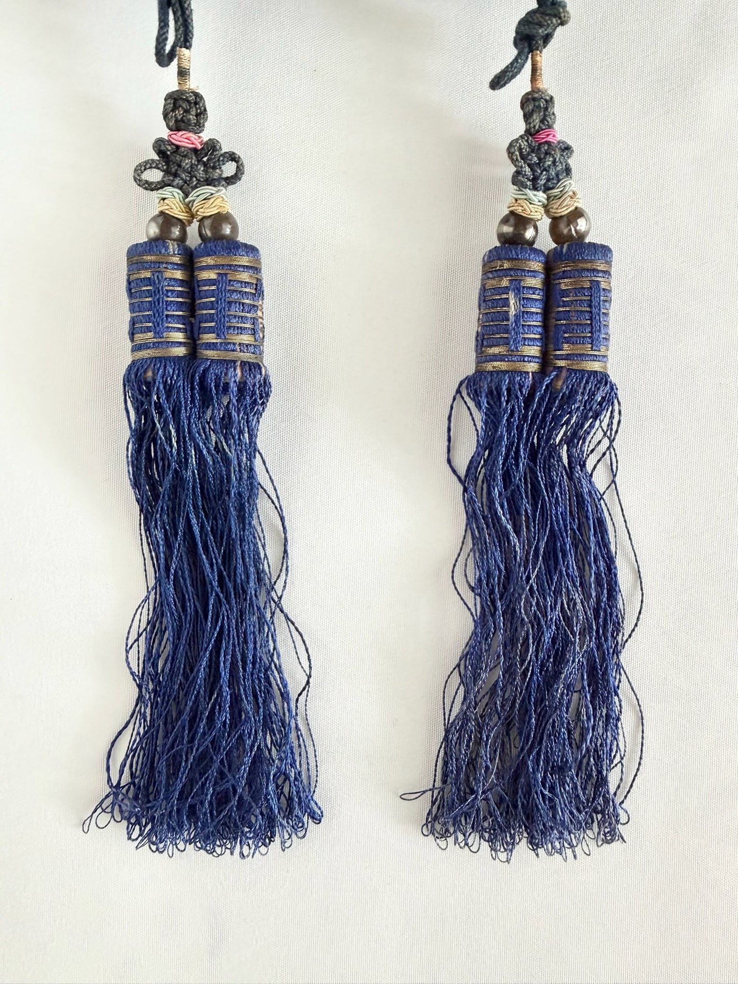 Orren Tassel Pair