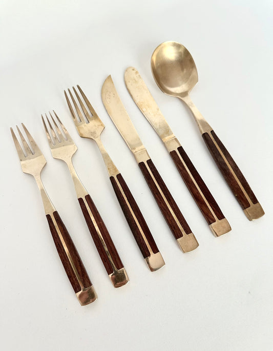 vintage teak and brass place setting set of six including dessert fork, salad fork, dinner fork, steak knife, dinner knife, soup spoon