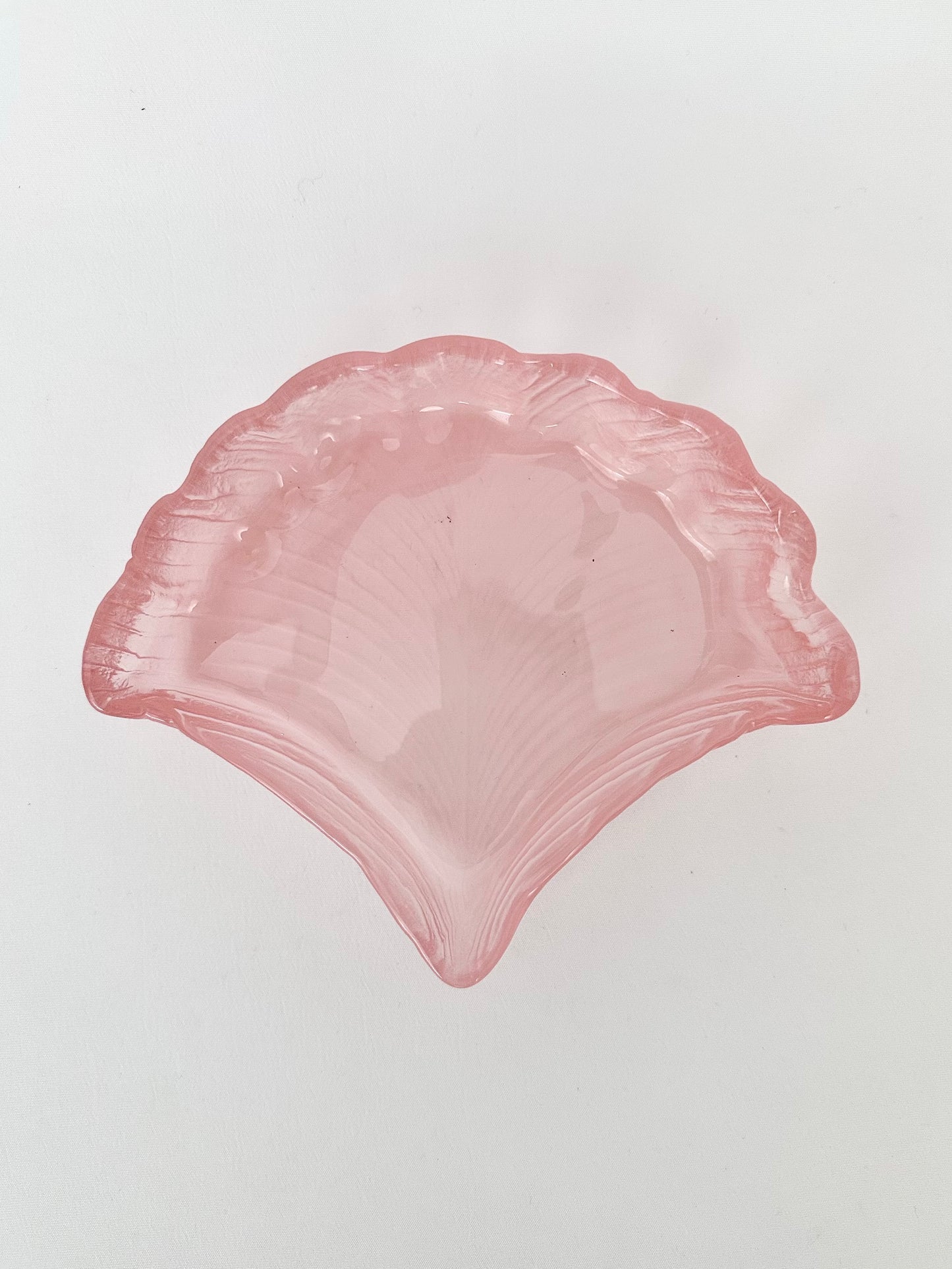 Vintage pink satin glass shell trinket dish