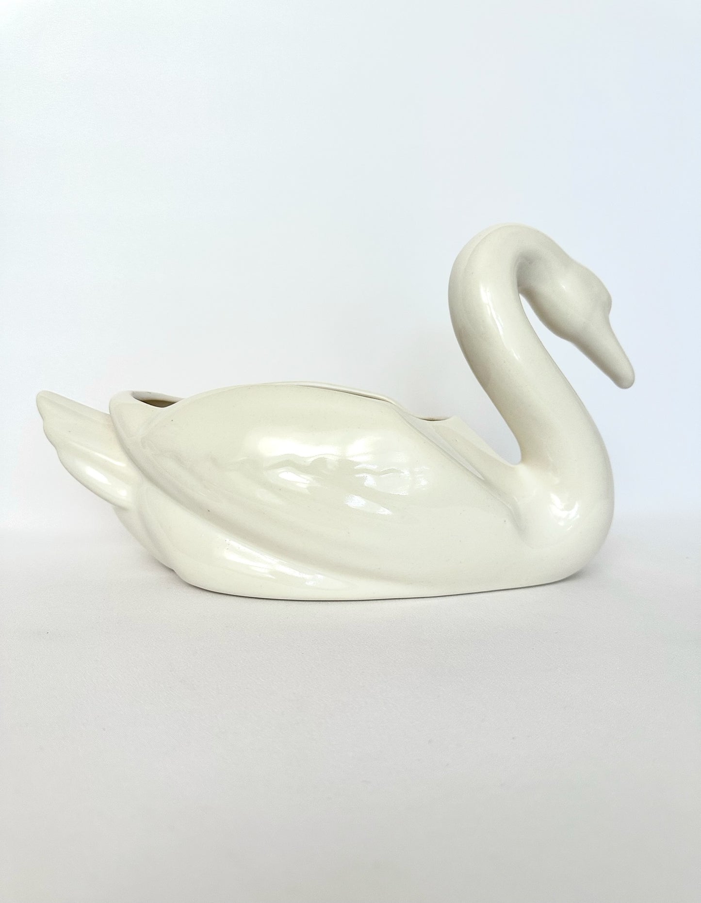 Lyric Ceramic Swan Planter