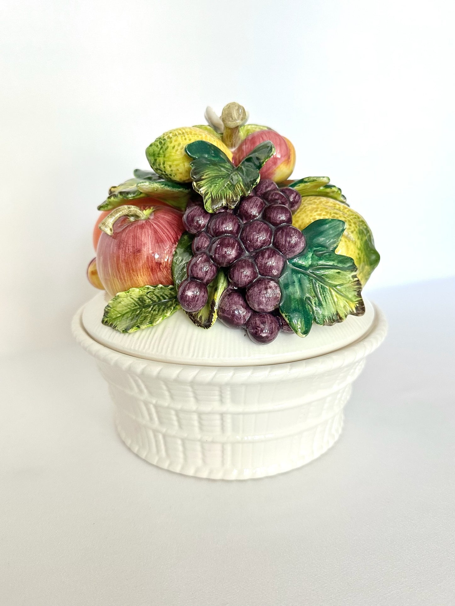 Veranda Lidded Dish