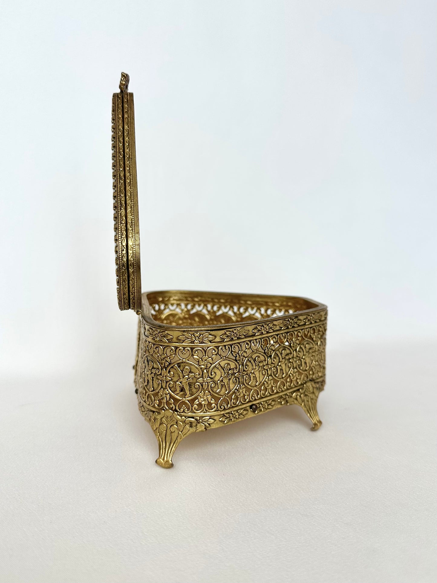Jocelina Jewelry Casket