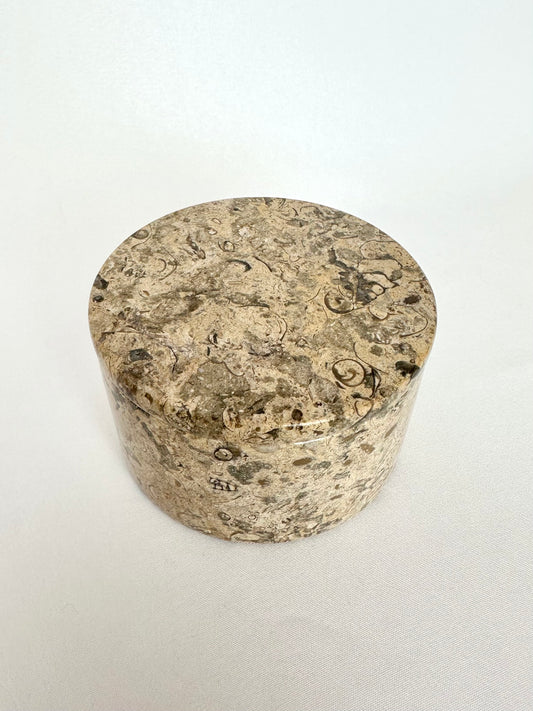 vintage small round coral stone lidded trinket box