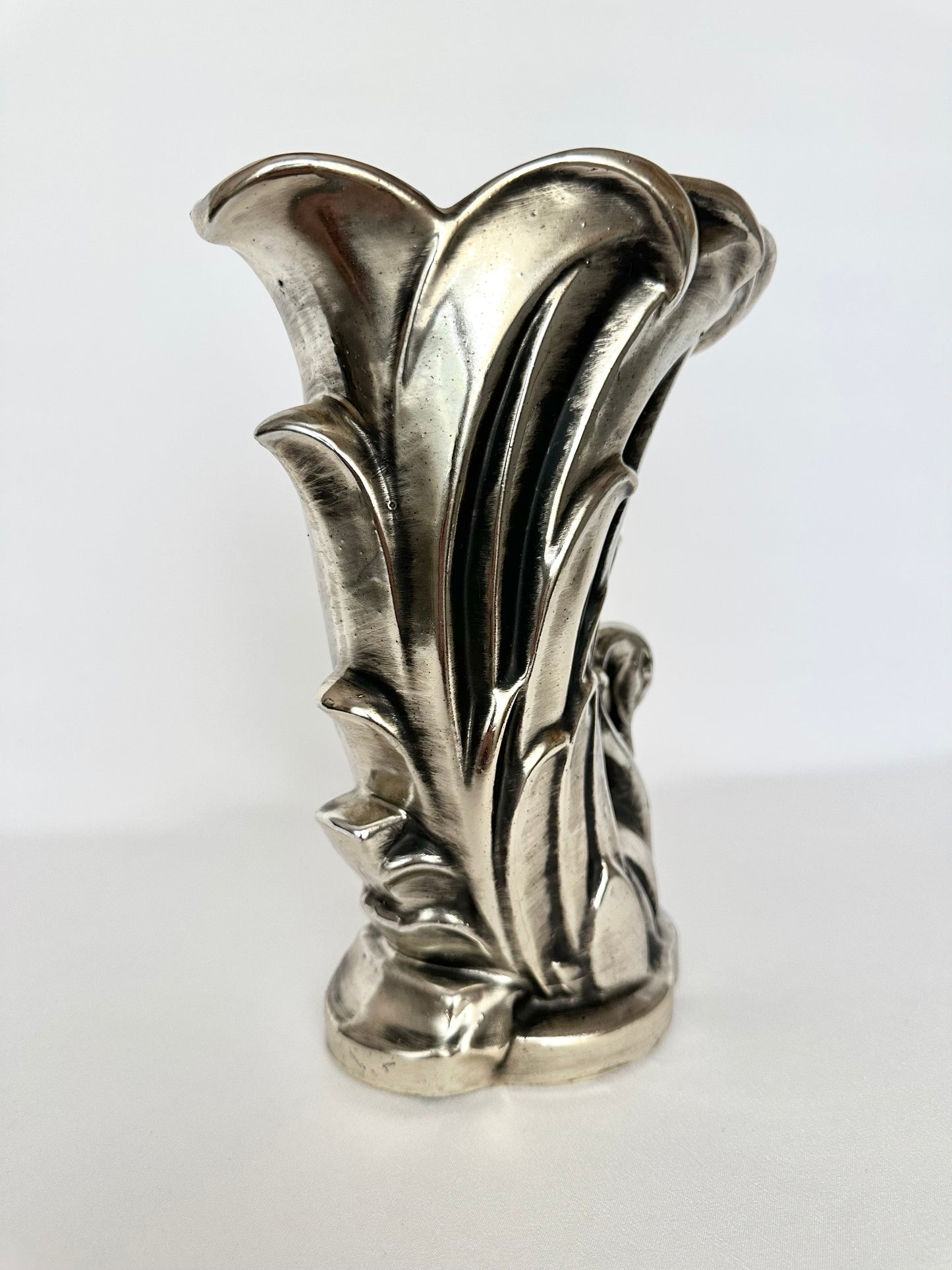 Phoebe Swan Vase